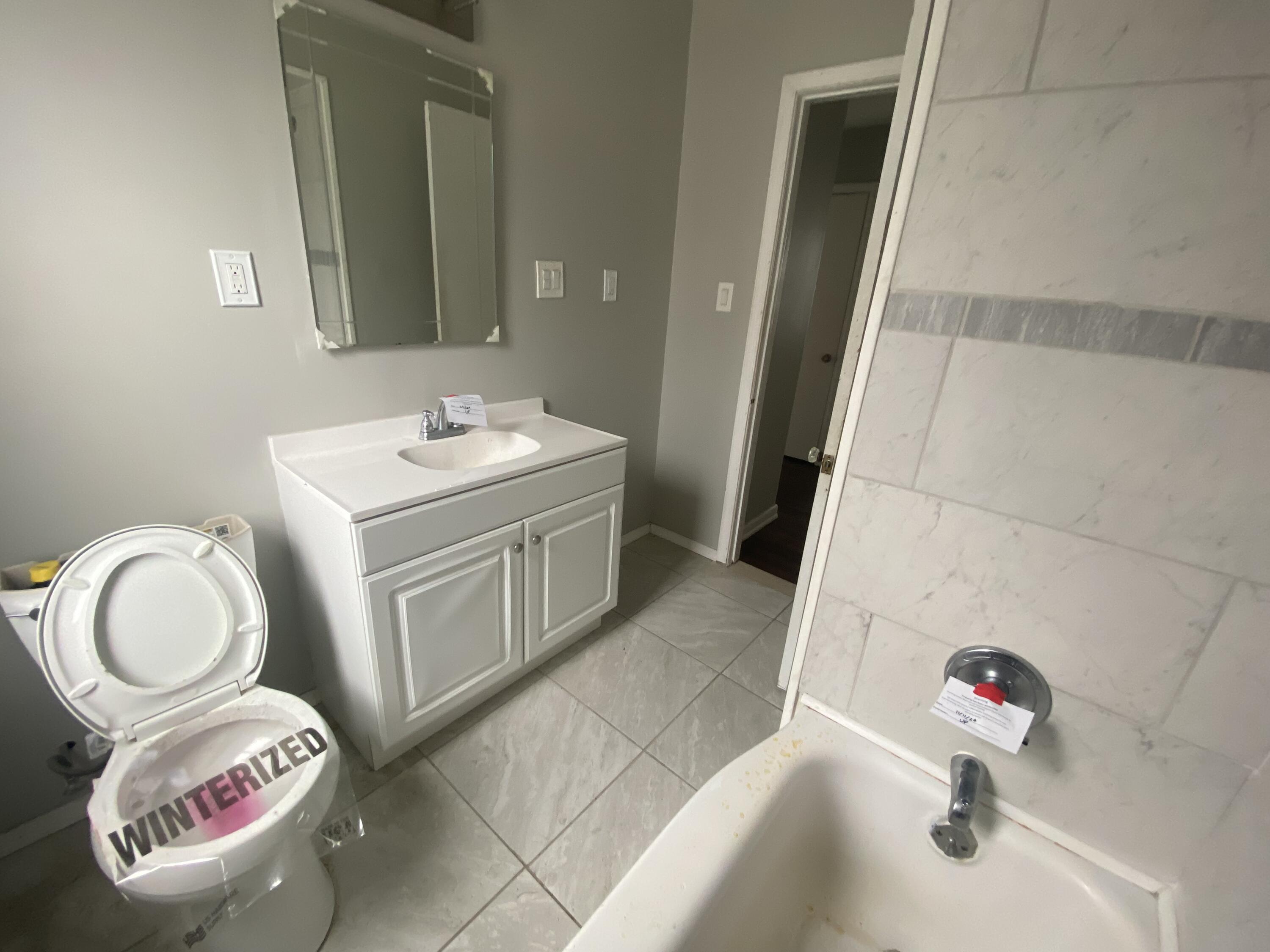 17125 Valade Street Property Photo 12