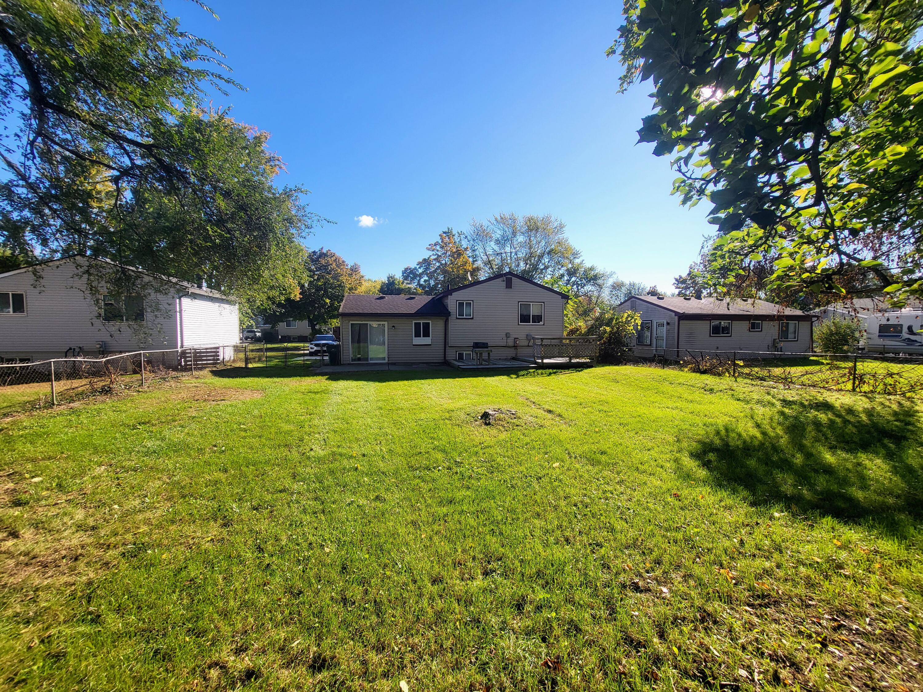 15748 Isabelle Street Property Photo 3