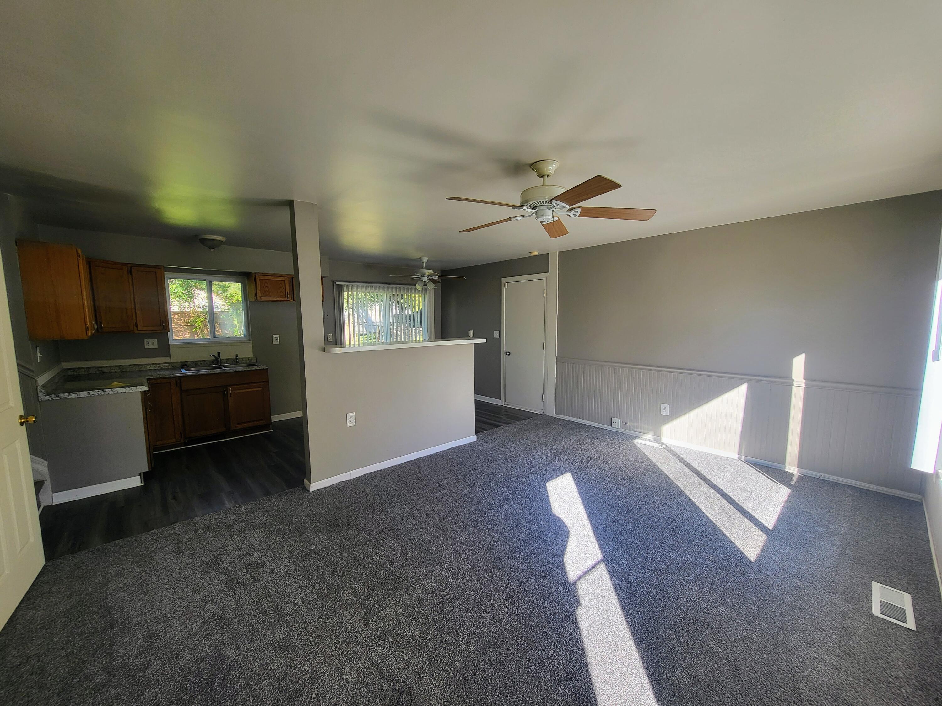 15748 Isabelle Street Property Photo 5