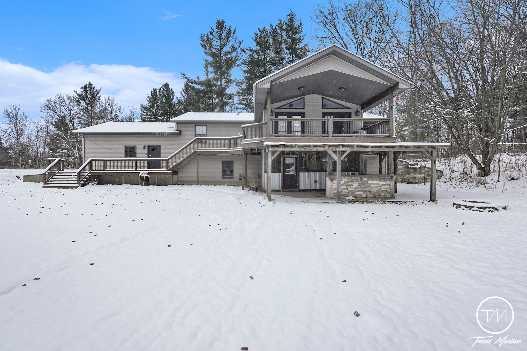 13077 19 Mile Road Ne Property Photo 1