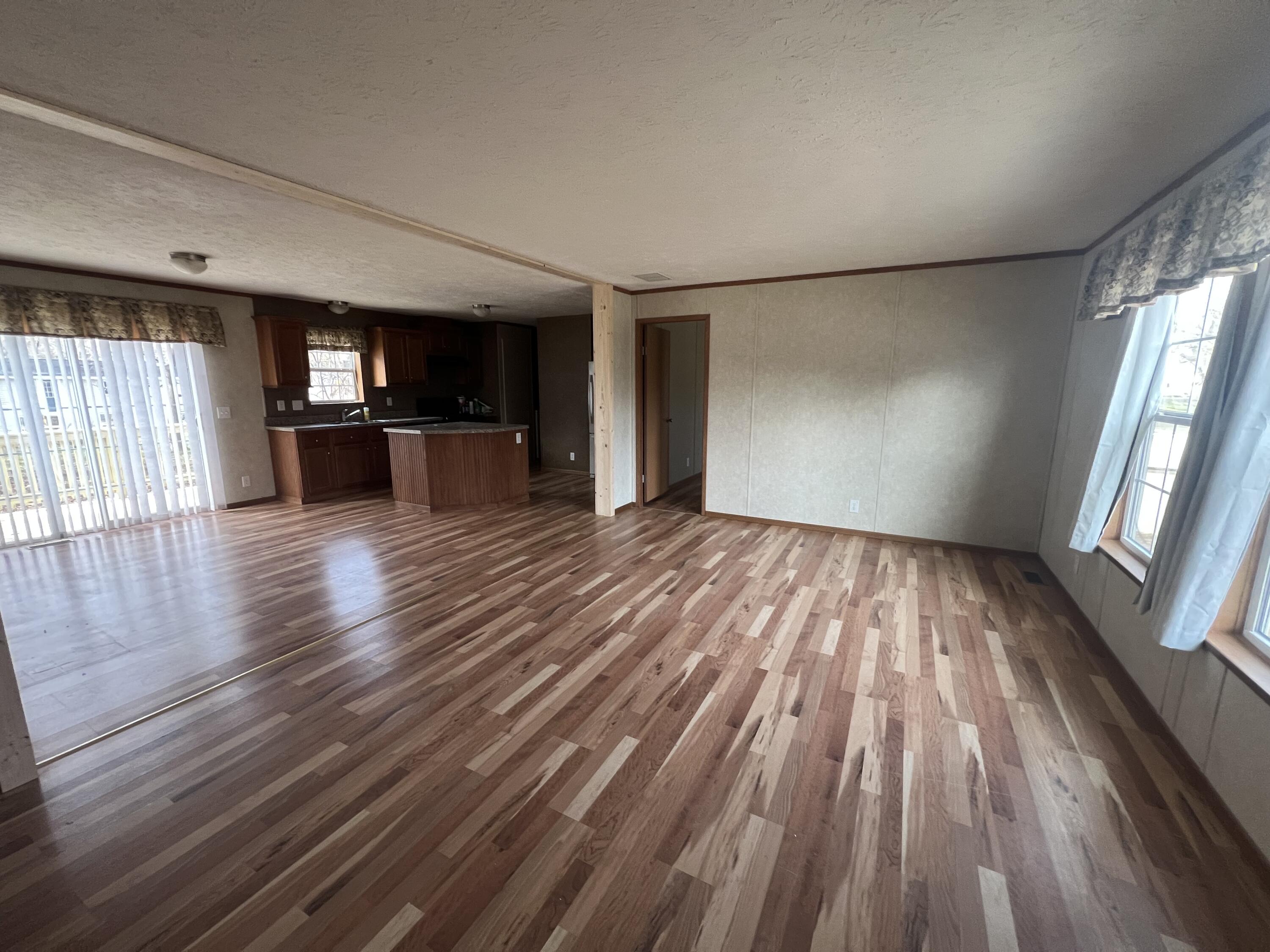 199 S Ewing Street Property Photo 10