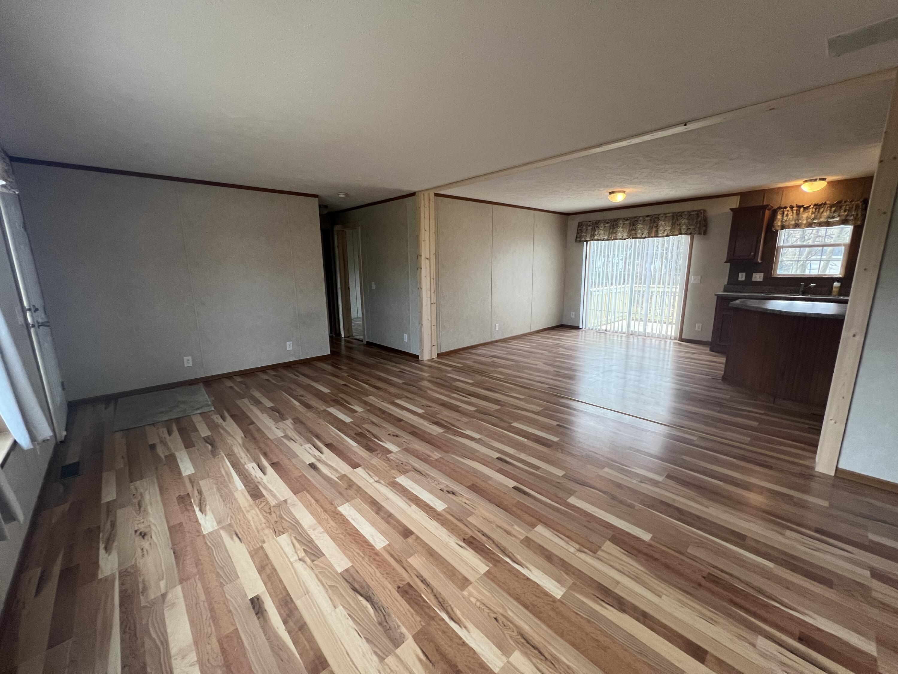 199 S Ewing Street Property Photo 19