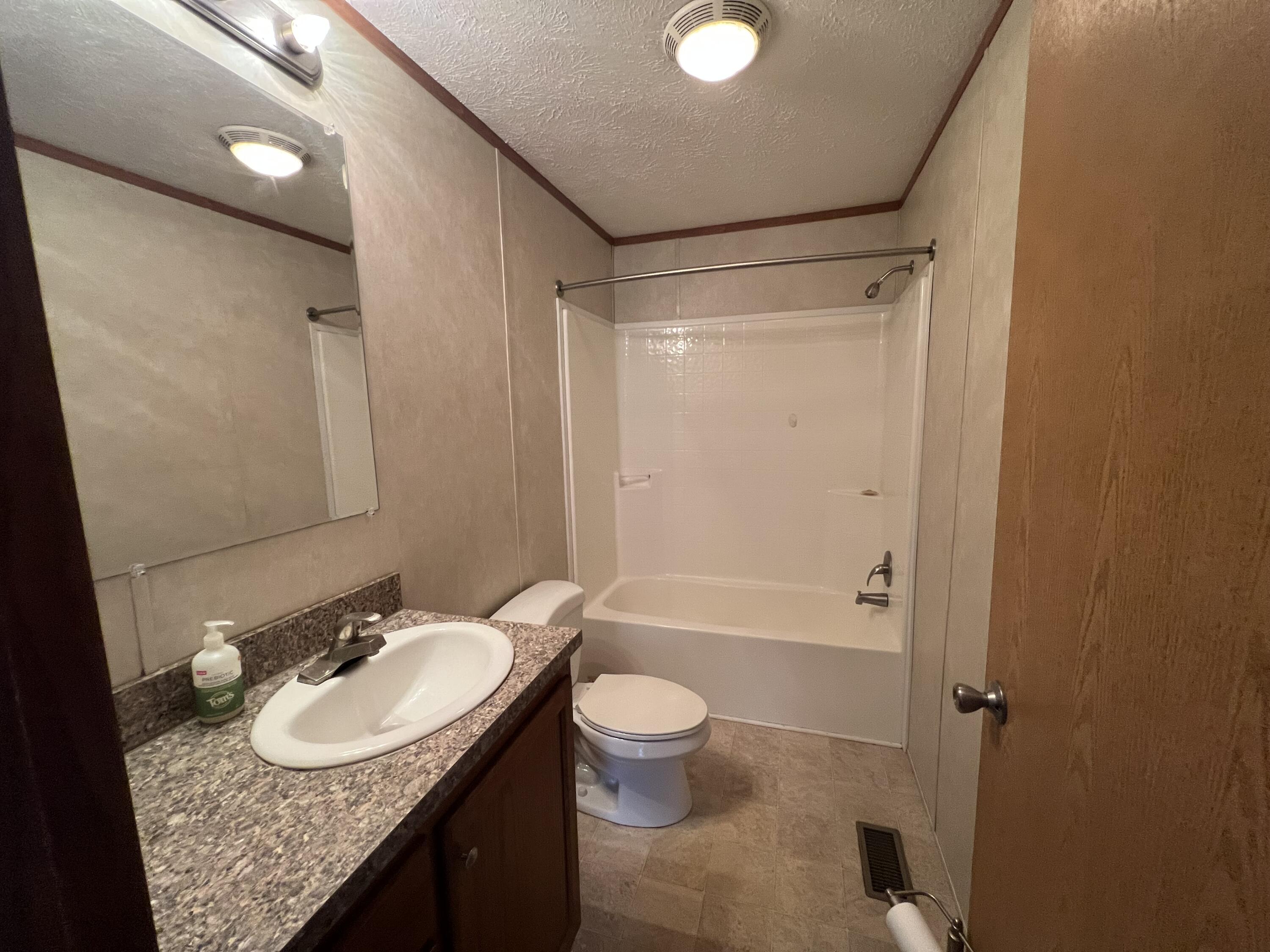 199 S Ewing Street Property Photo 22