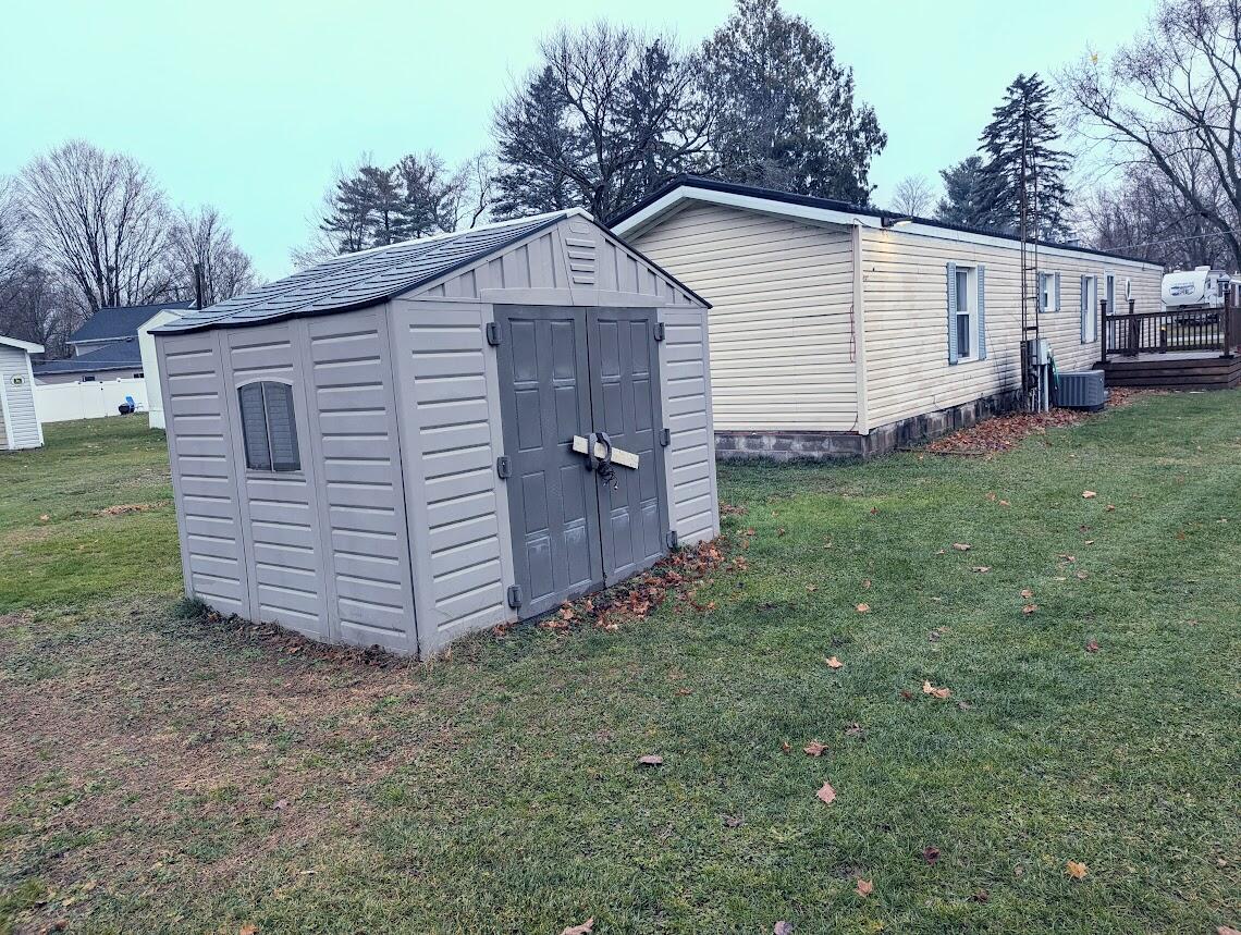 204 E Fenton Street Property Photo 5