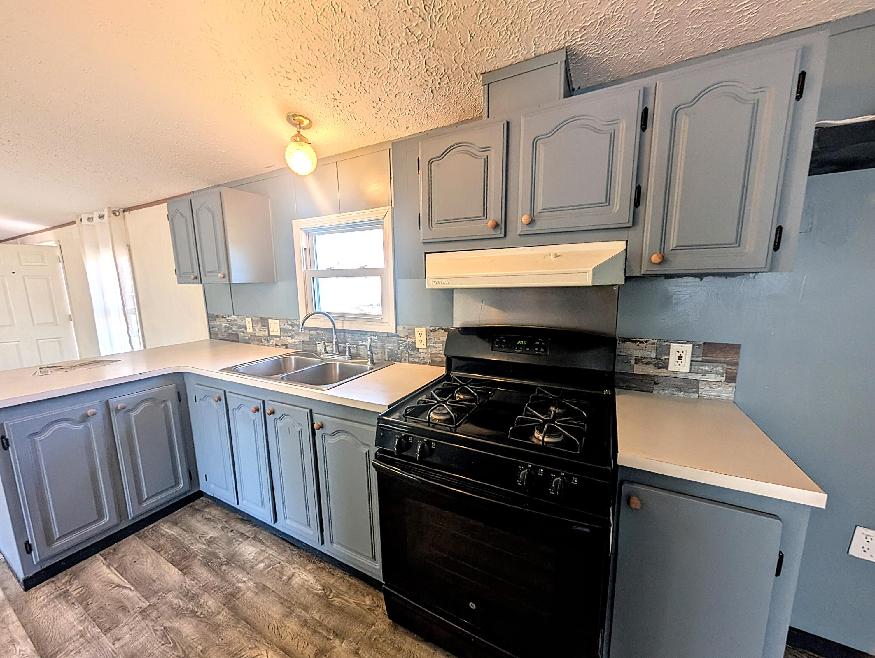 204 E Fenton Street Property Photo 11