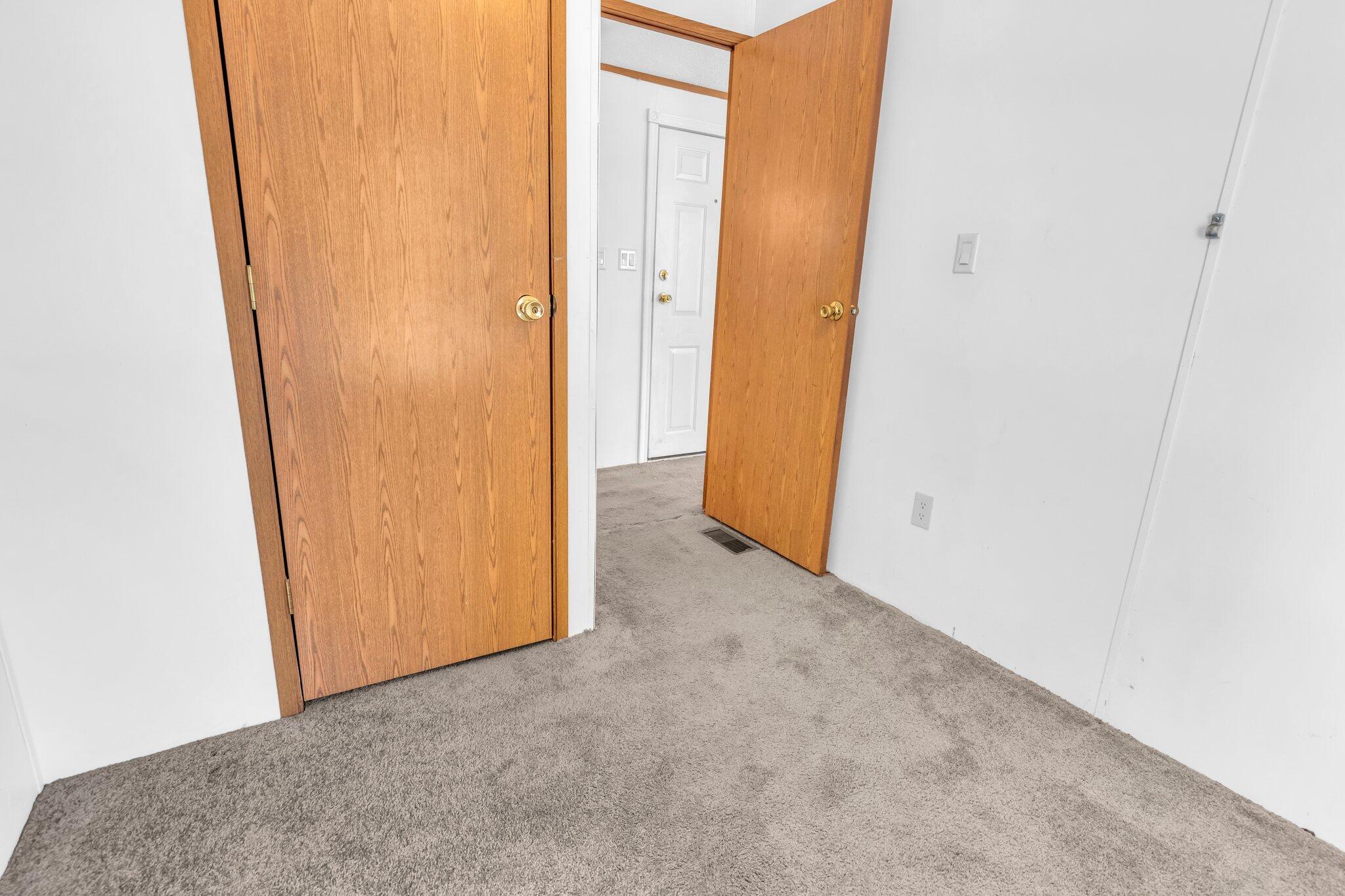 204 E Fenton Street Property Photo 29