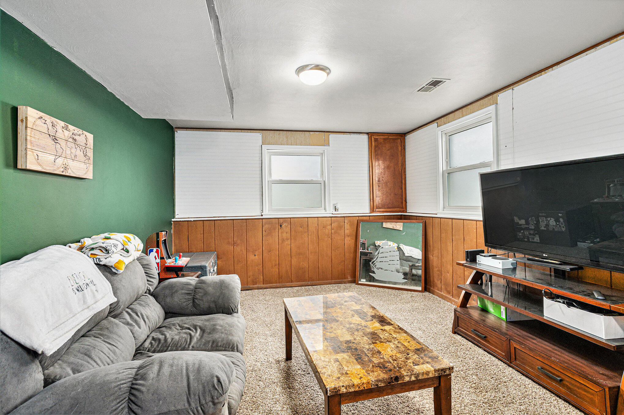 4217 Tiffany Avenue Property Photo 20