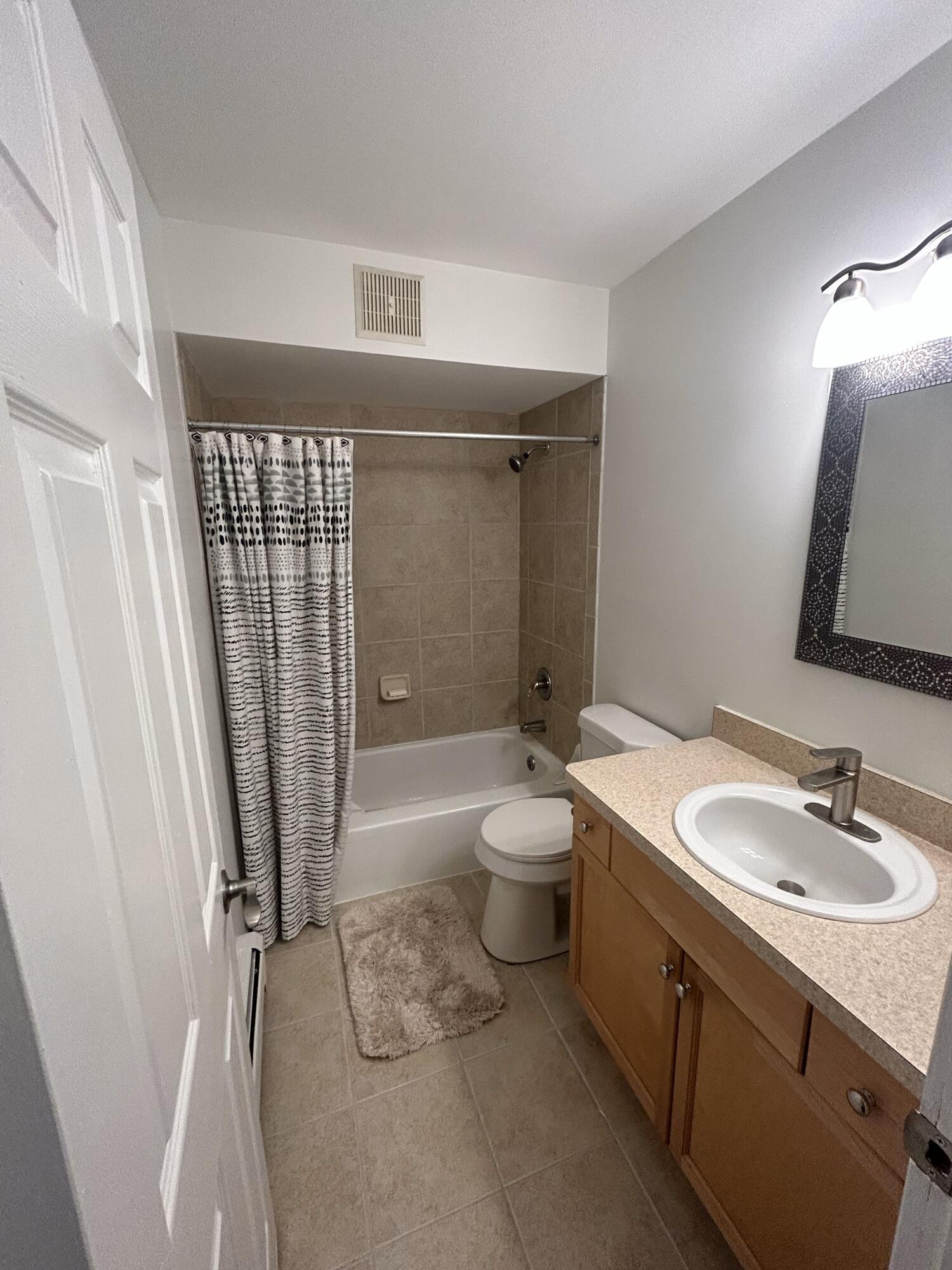 1942 Axtell Drive, 5 Property Photo 8
