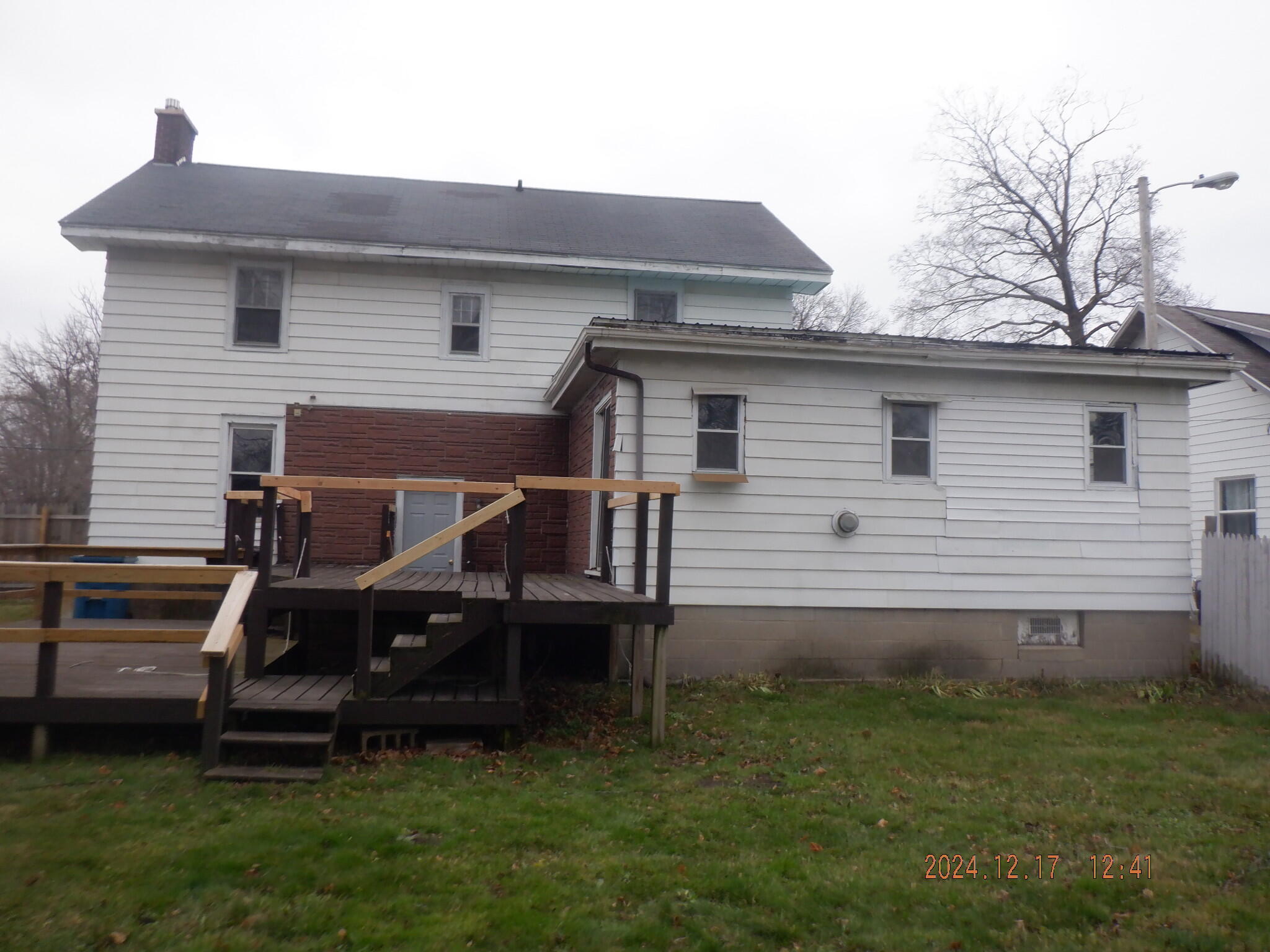 9 E Monroe Street Property Photo 2