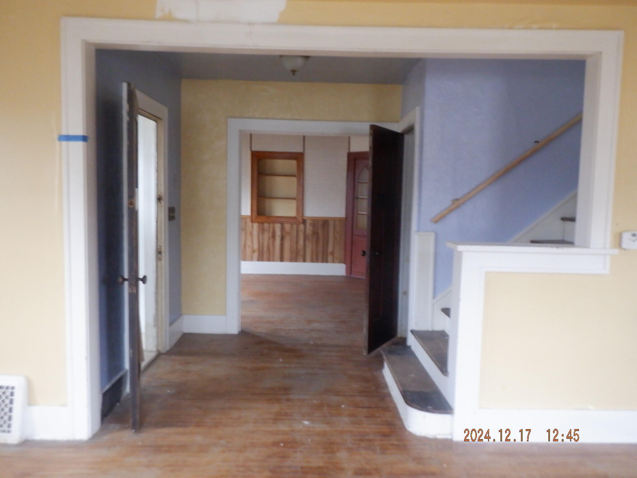 9 E Monroe Street Property Photo 6