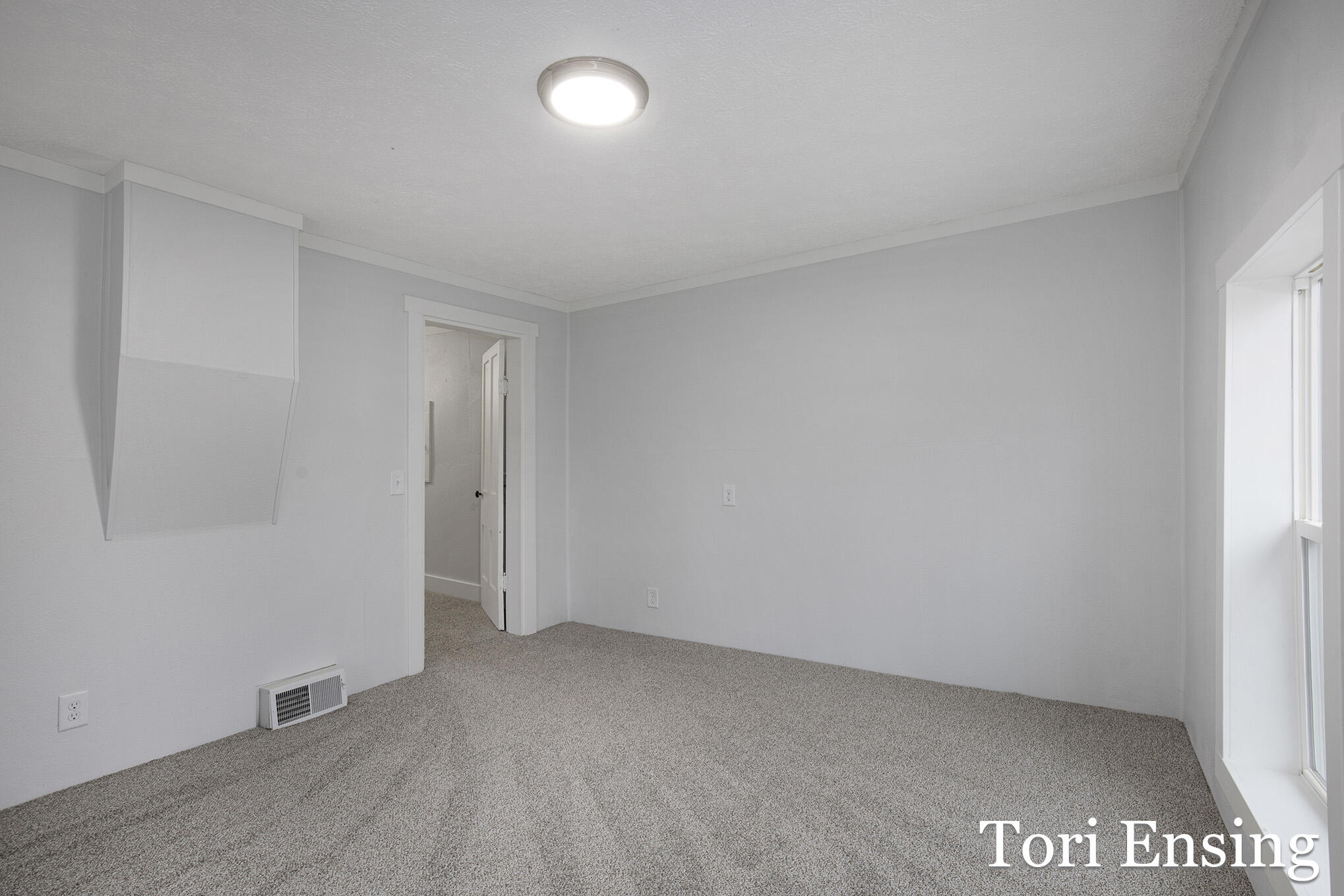 322 W Pine Street Property Photo 16