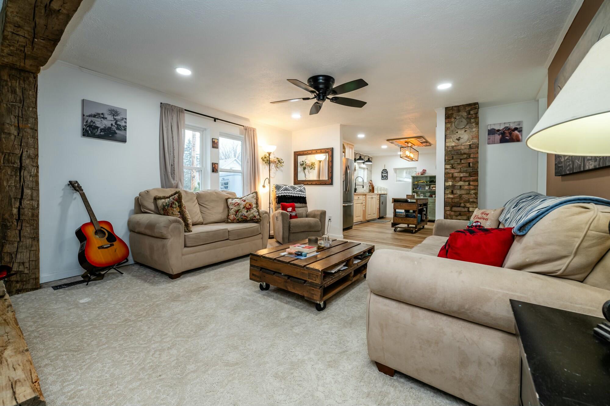 11716 Pucker Street Property Photo 5