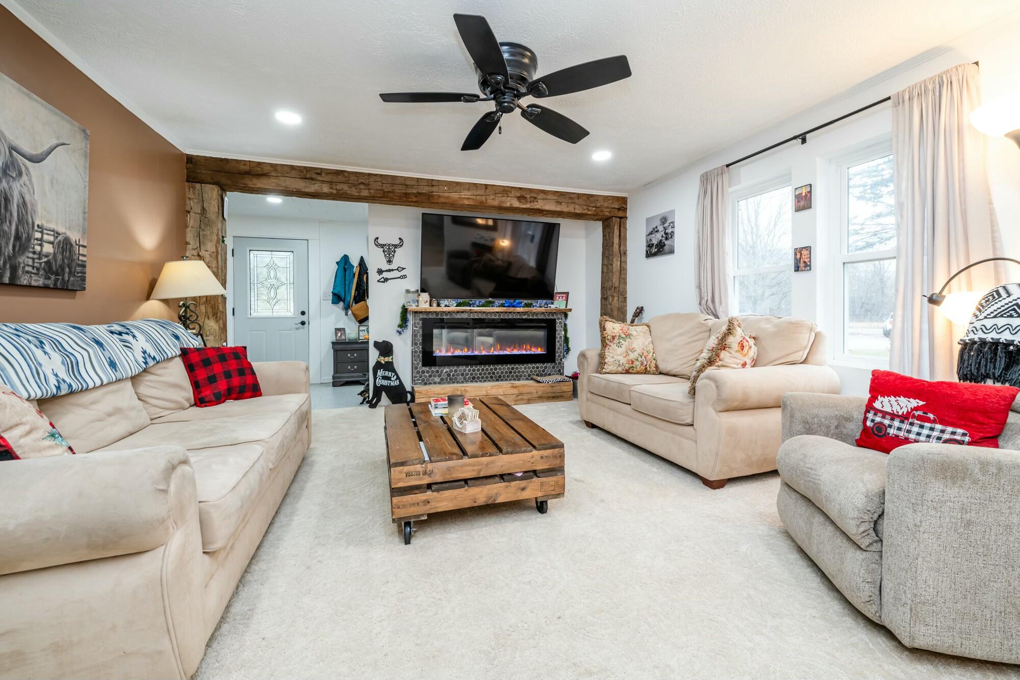 11716 Pucker Street Property Photo 6