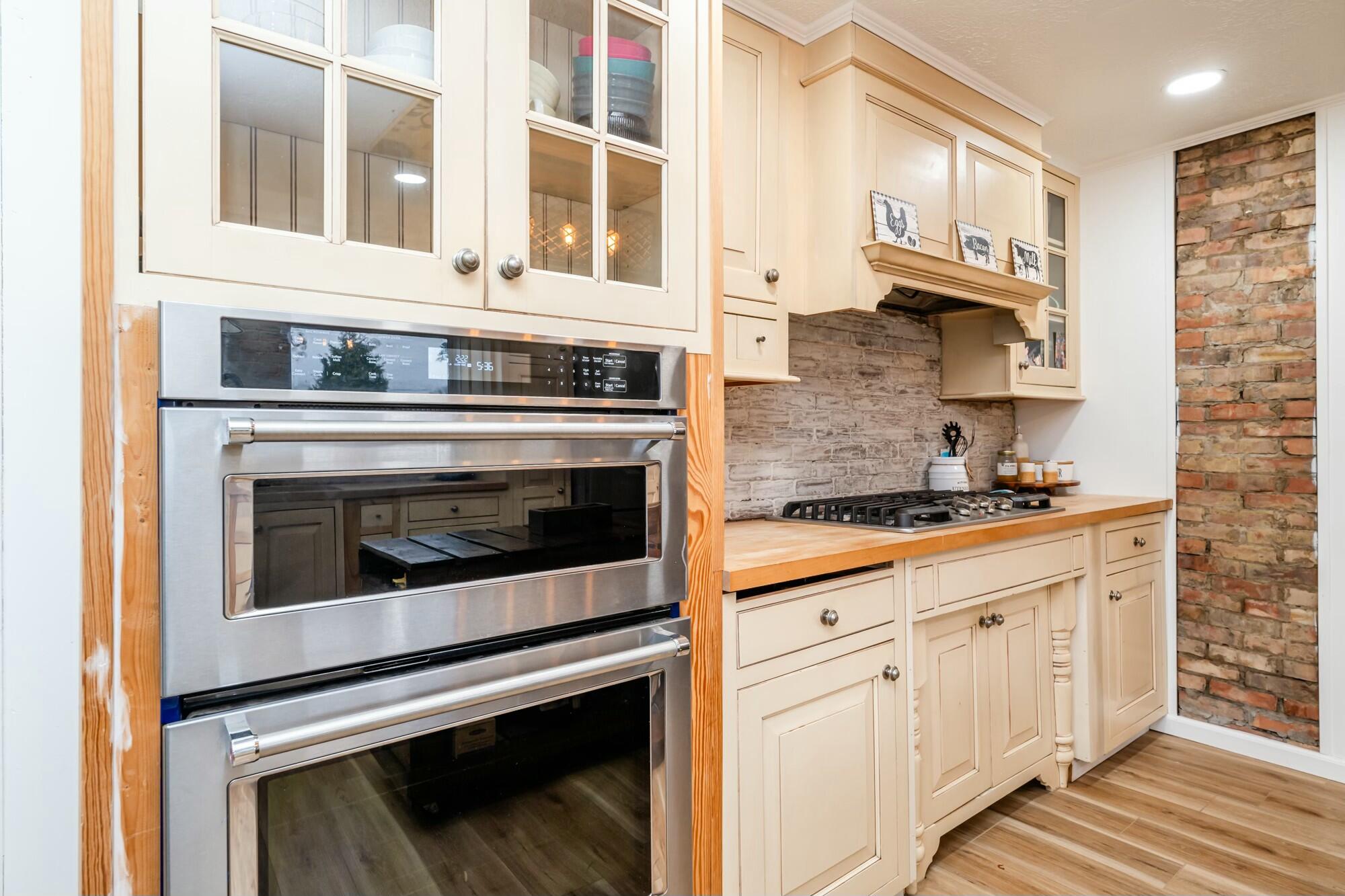11716 Pucker Street Property Photo 9
