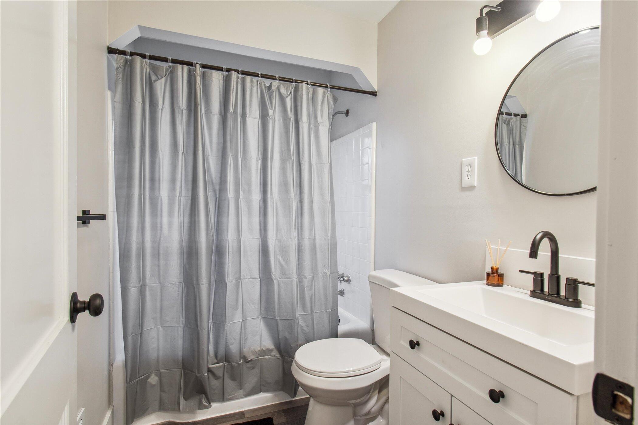 16162 Angelique Avenue Property Photo 24