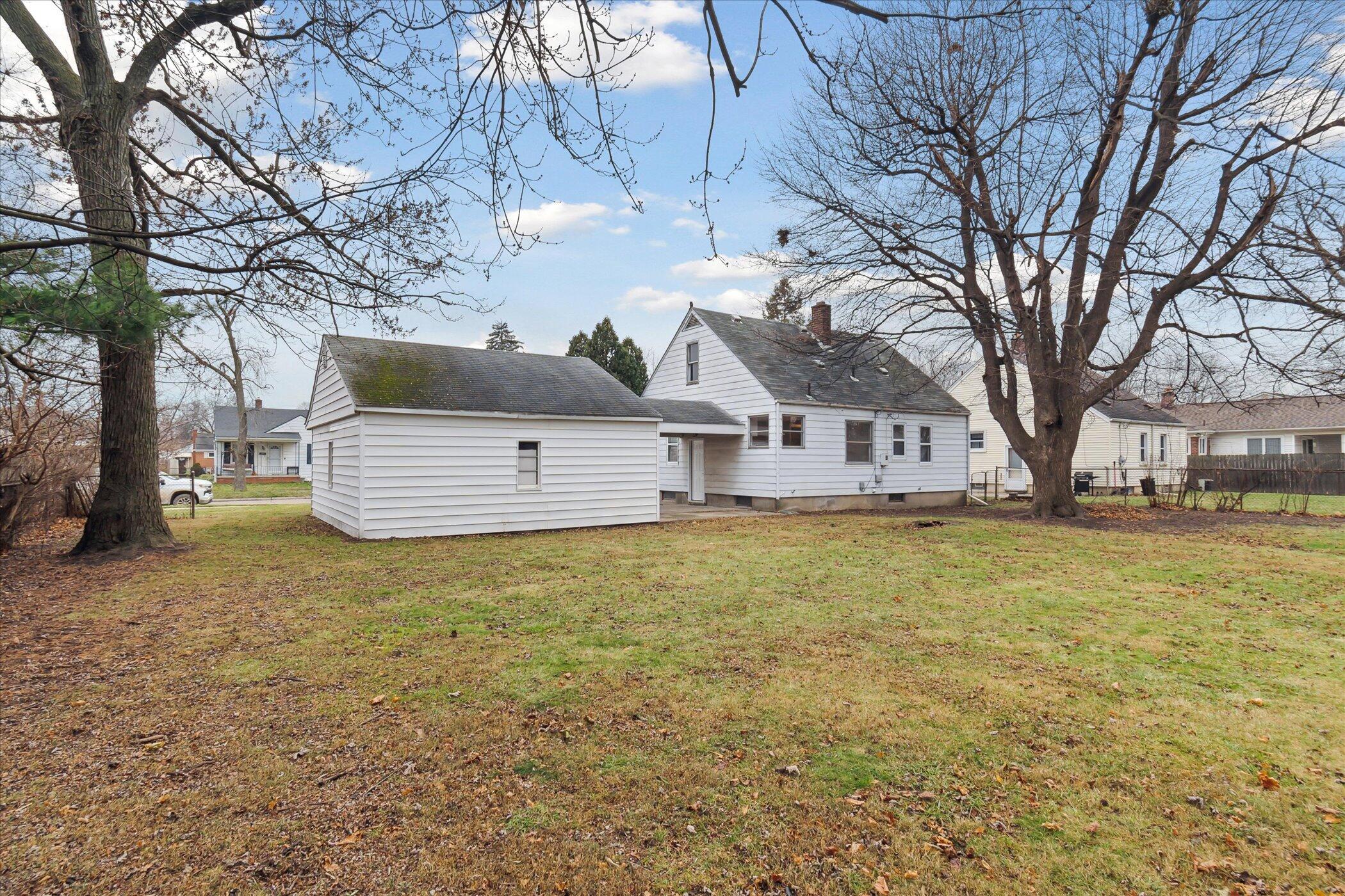 16162 Angelique Avenue Property Photo 32