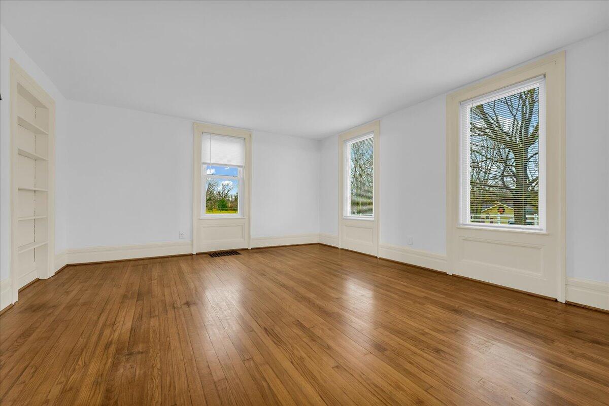 7901 7 Mile Road Property Photo 12