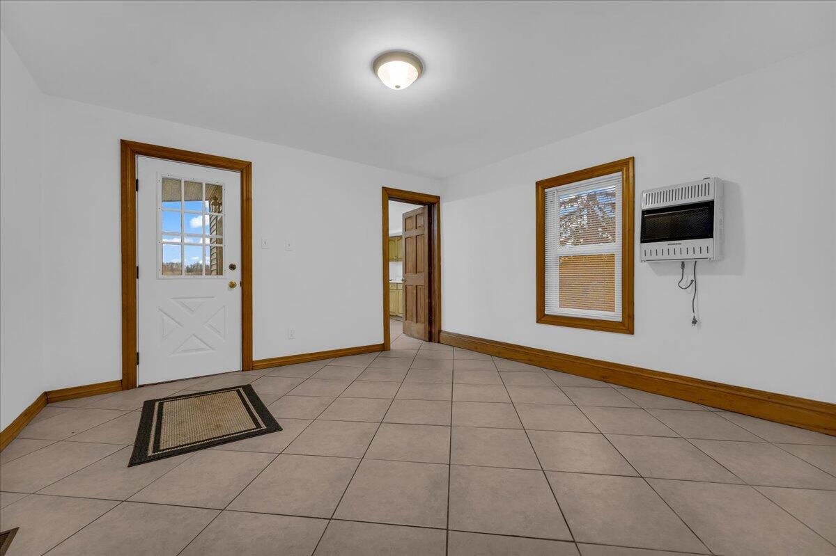 7901 7 Mile Road Property Photo 18