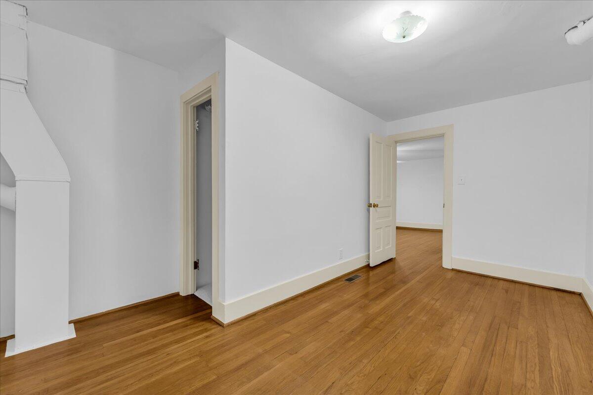 7901 7 Mile Road Property Photo 27