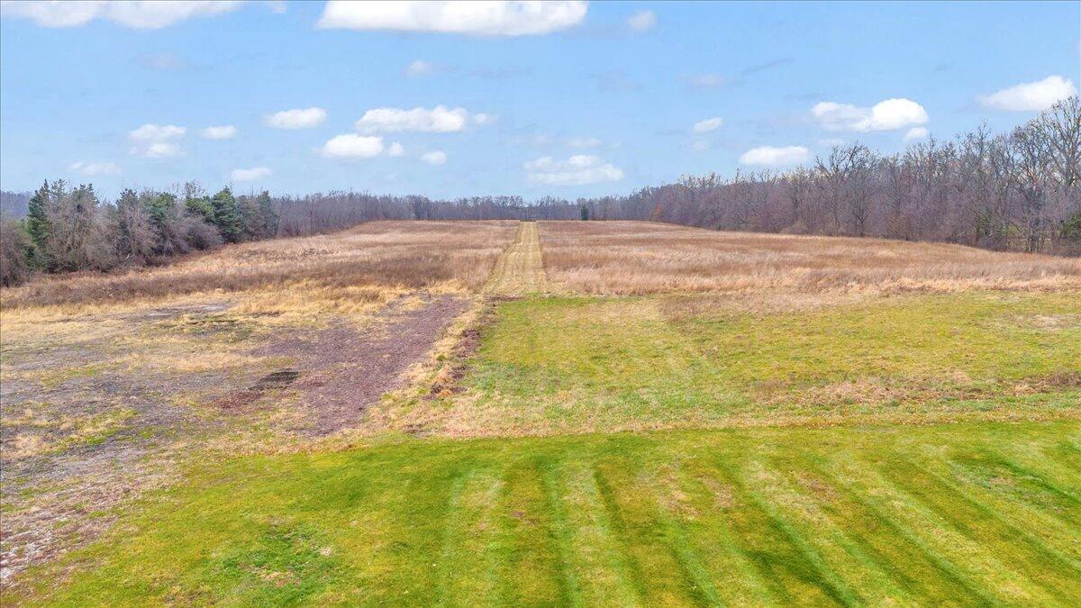 7901 7 Mile Road Property Photo 44