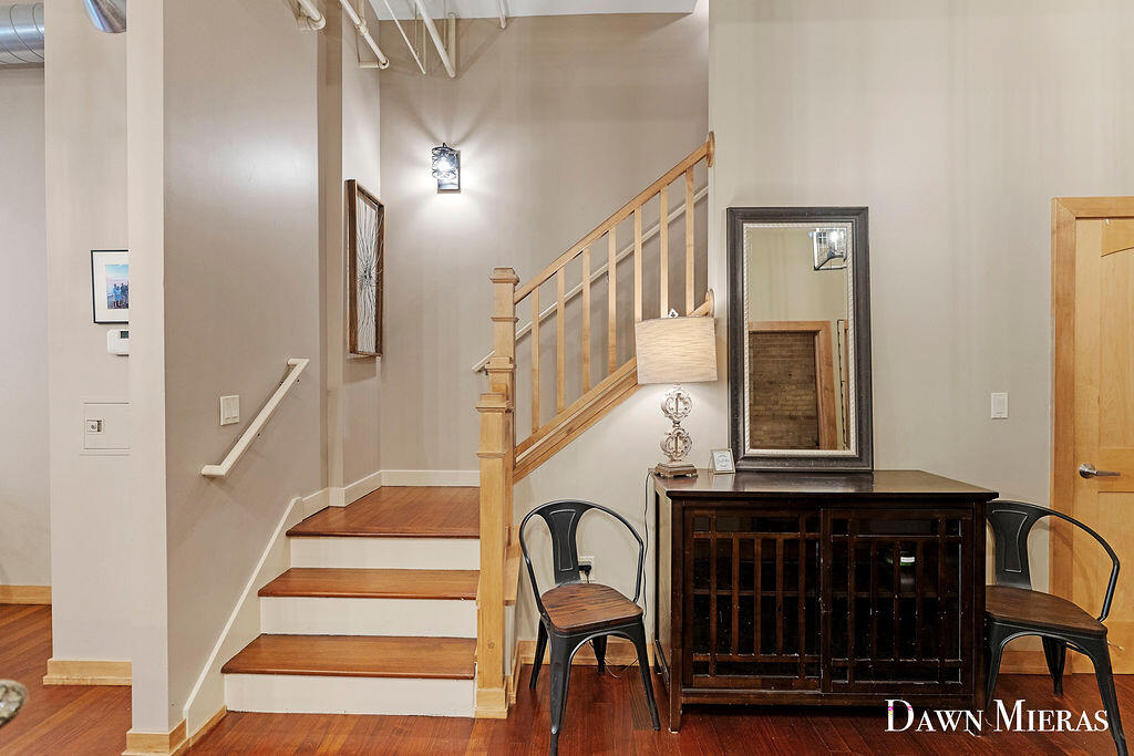 51 Monroe Center Street Nw, 206 Property Photo 10