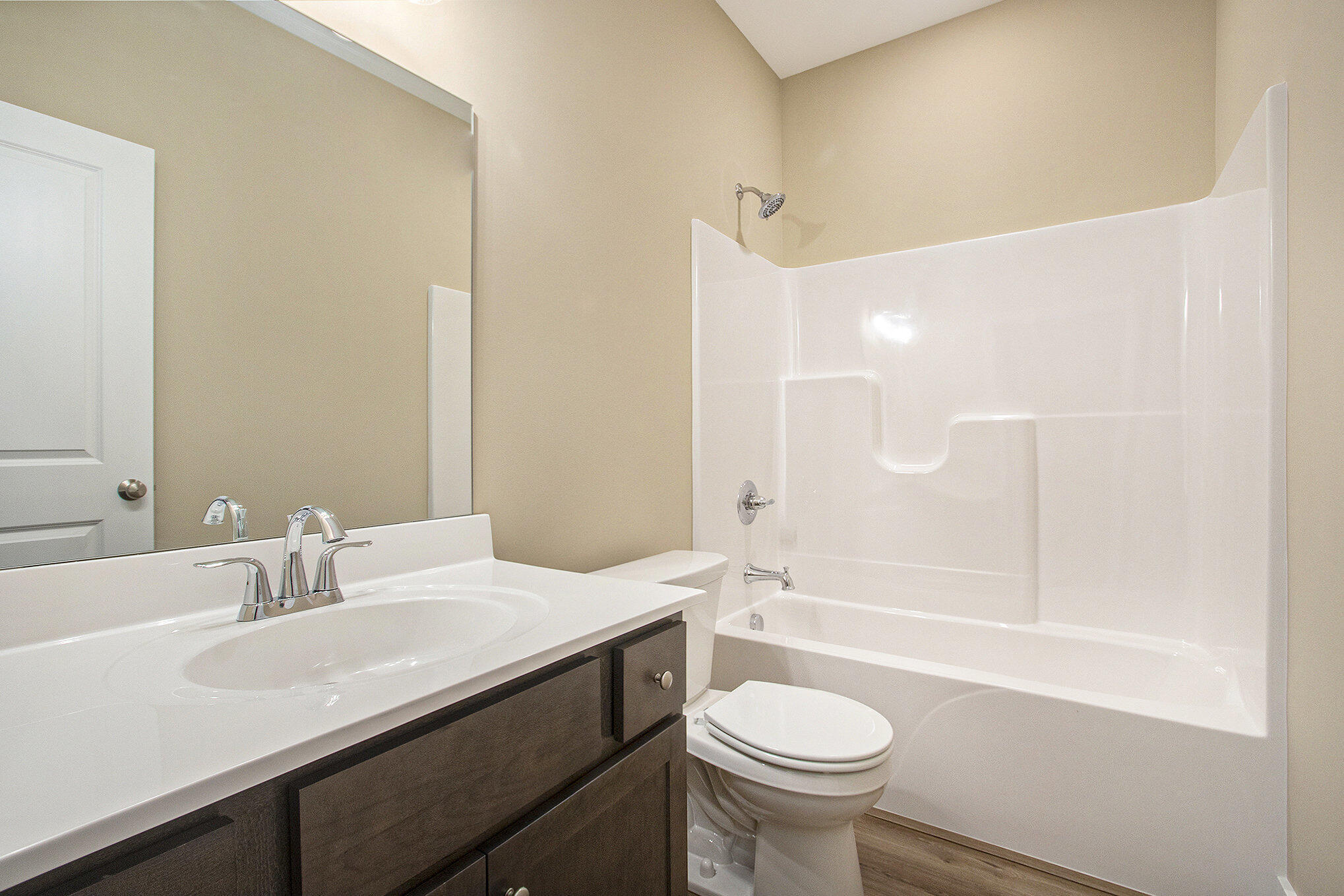 2537 Hawk Drive Property Photo 12