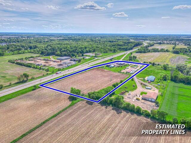 2505 N Parma Road Property Photo 2