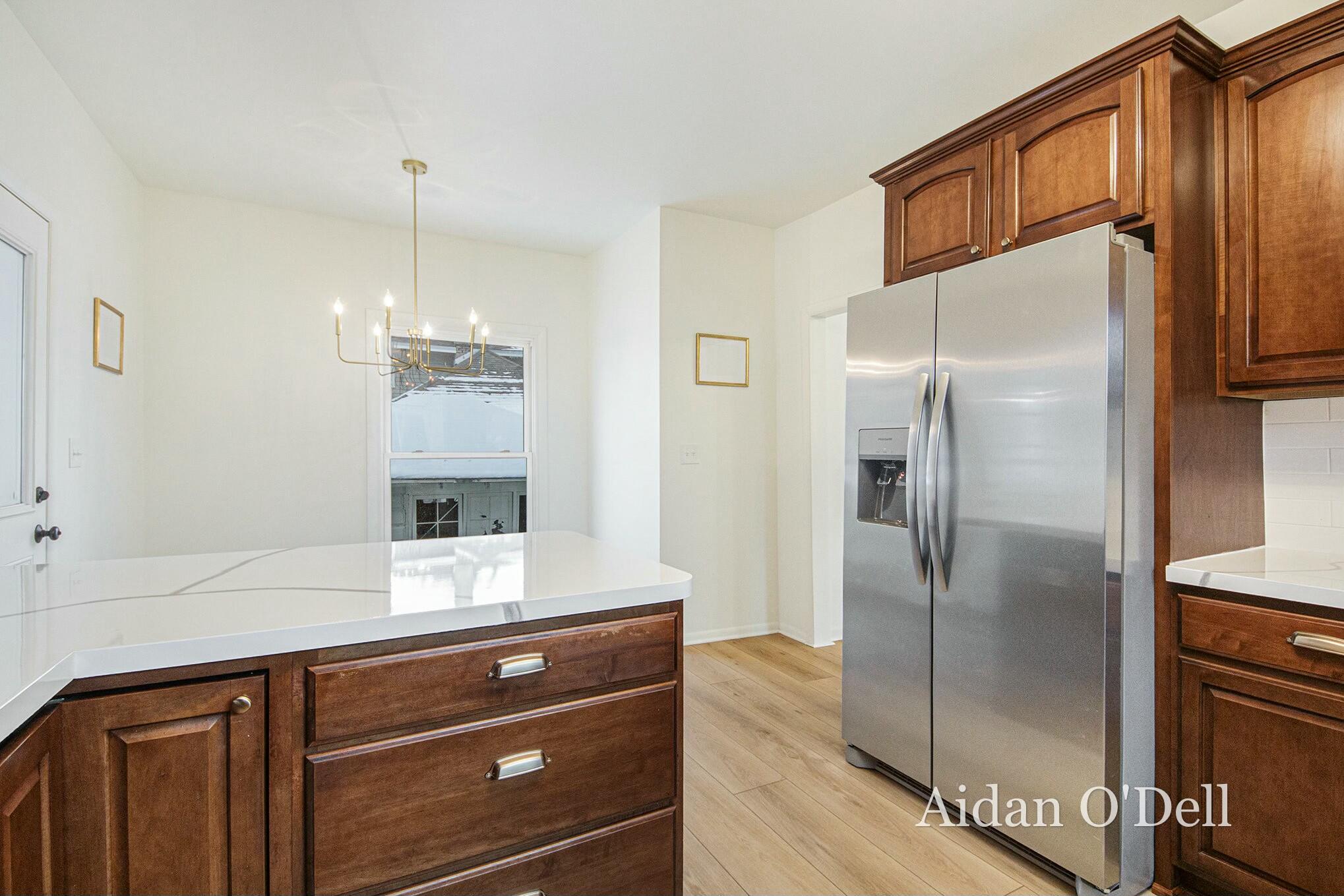 841 College Avenue Se Property Photo 8