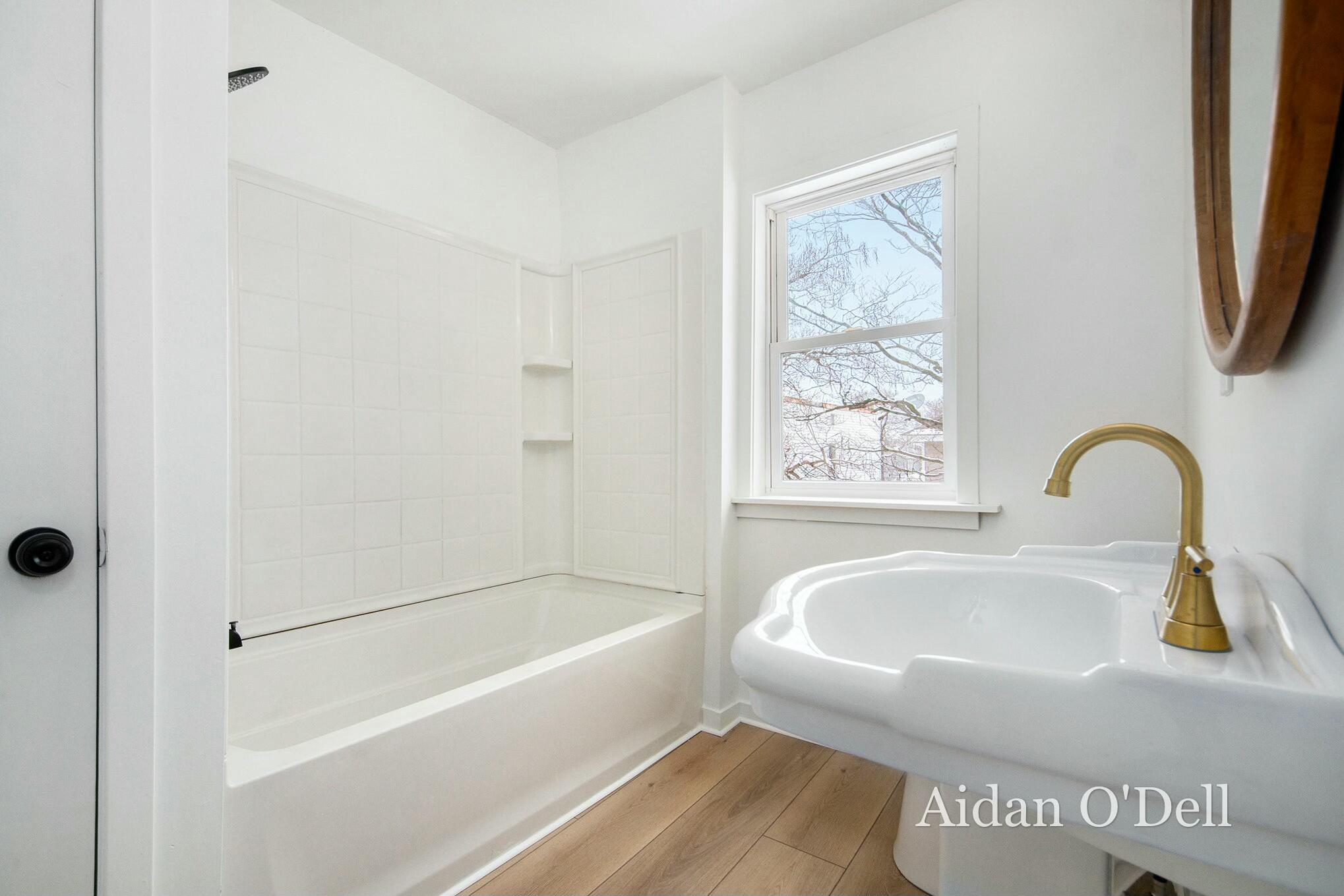 841 College Avenue Se Property Photo 17