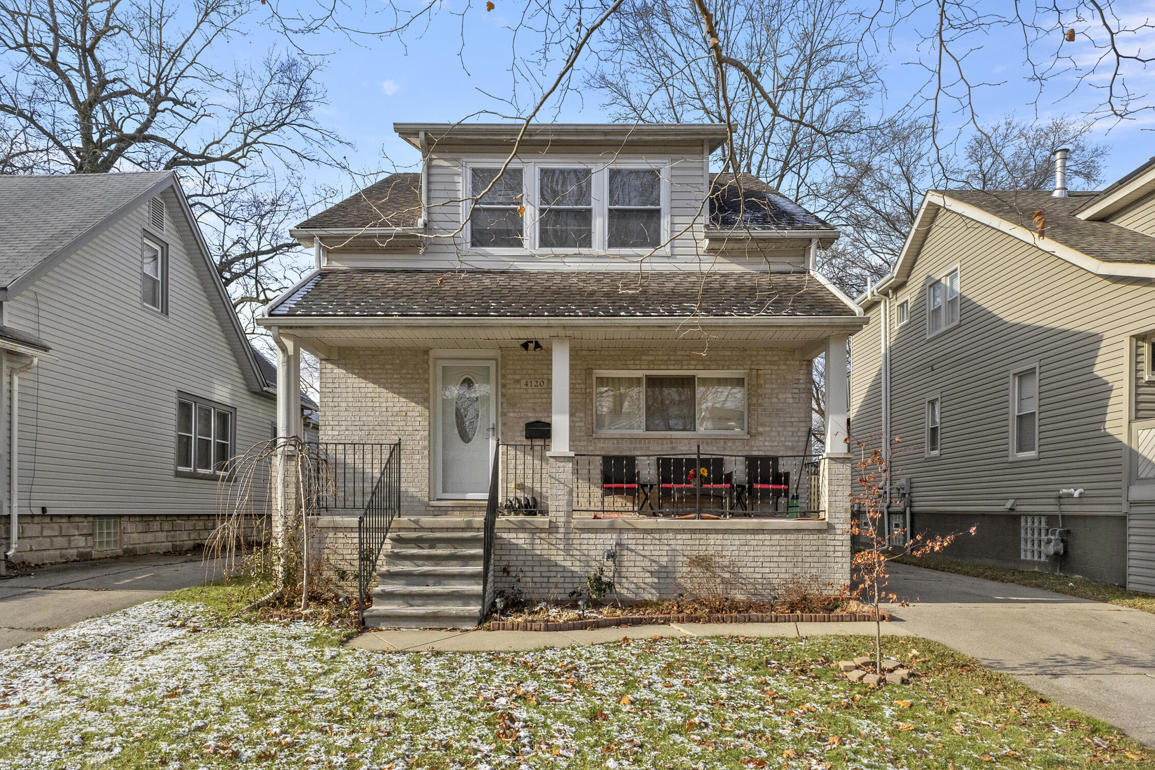 4120 Huron Street Property Photo 1
