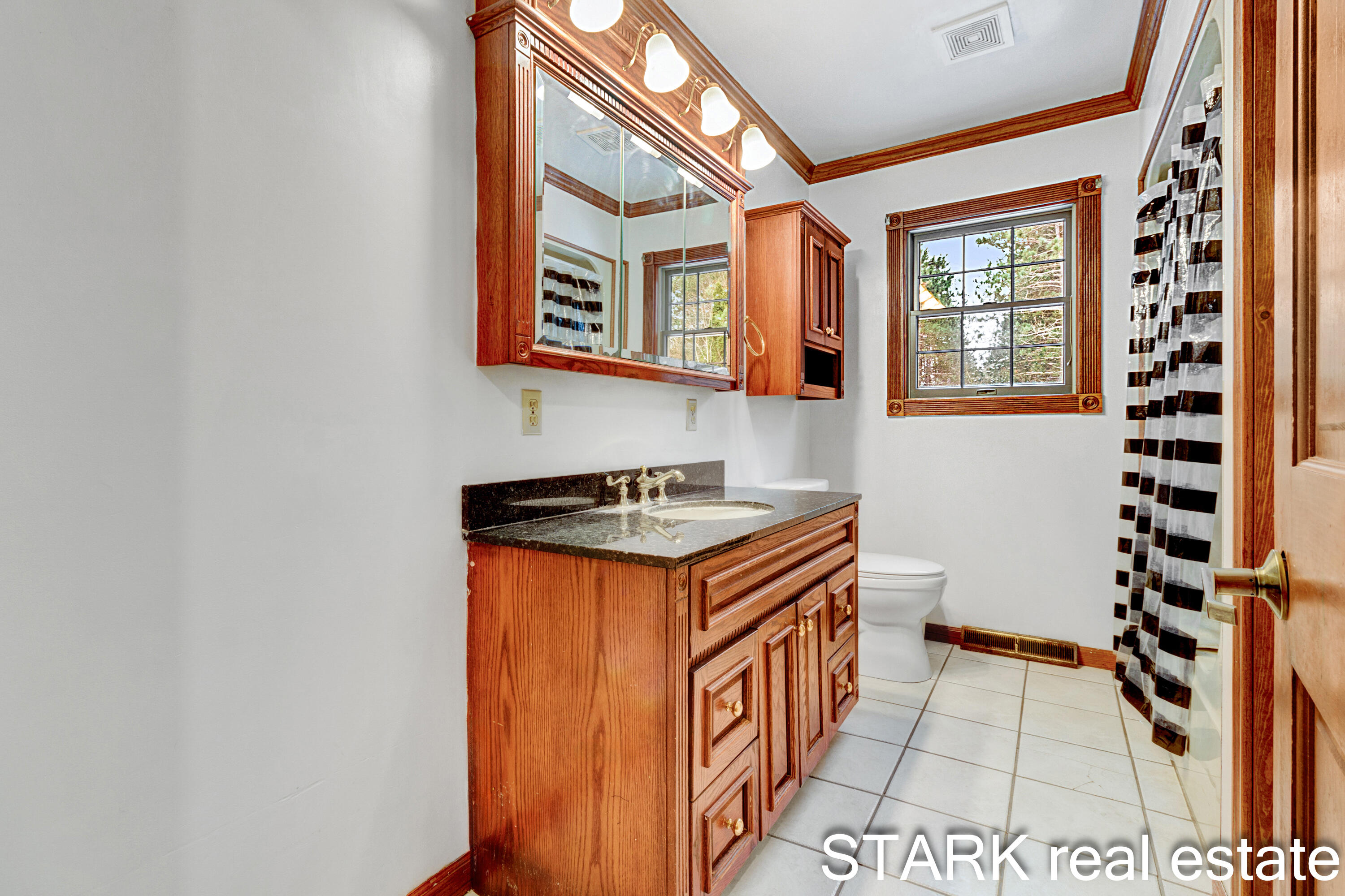 1493 W M 20 Property Photo 20