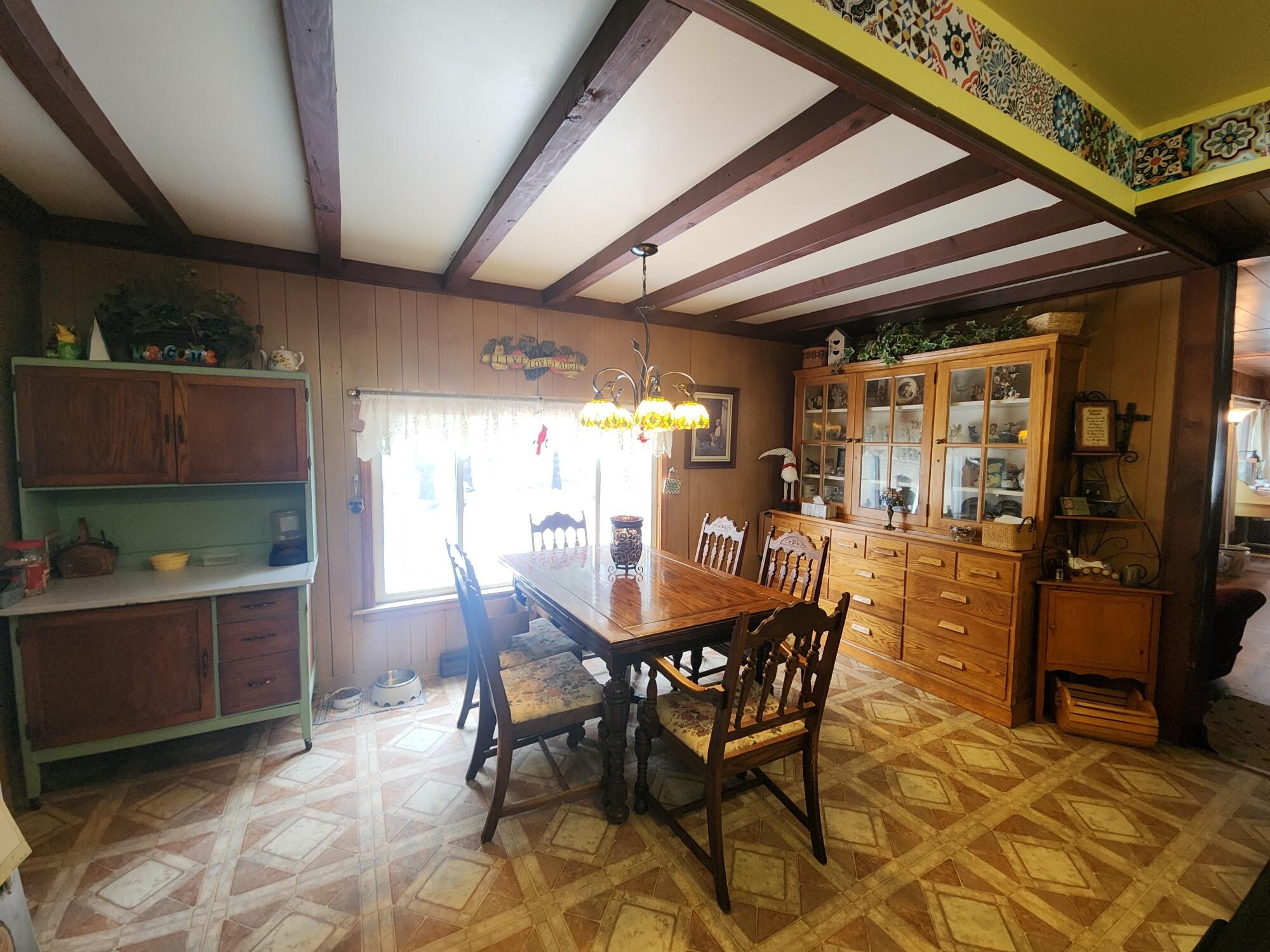 706 W Pontaluna Road Property Photo 8