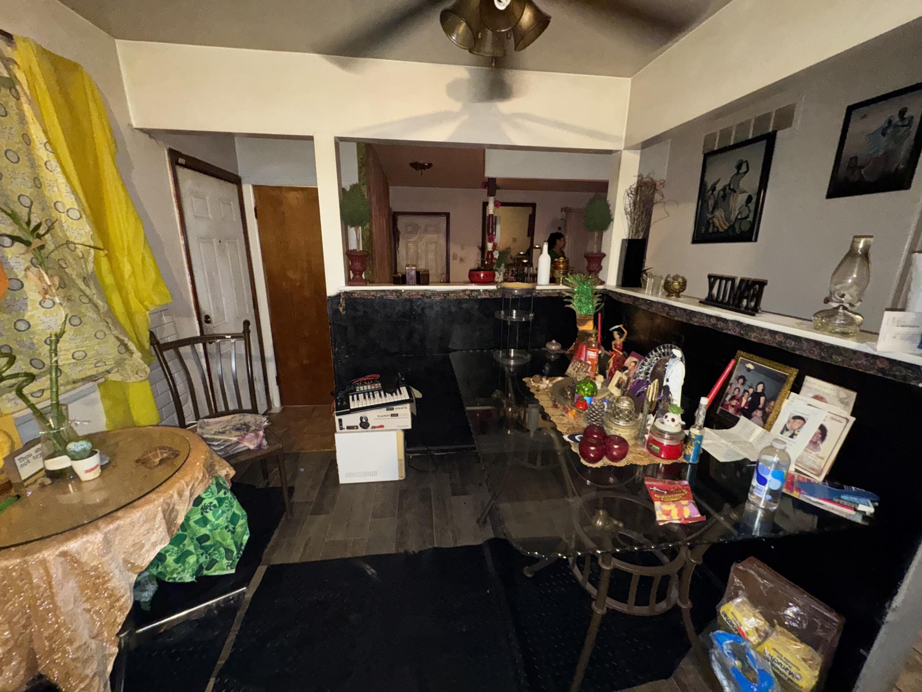 20428 Wyoming Avenue Property Photo 7