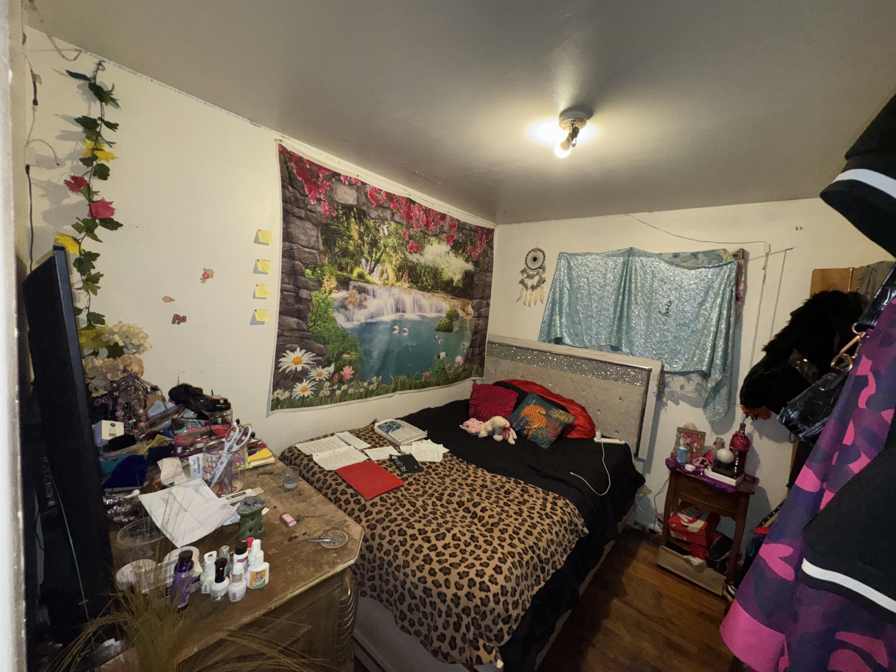20428 Wyoming Avenue Property Photo 8