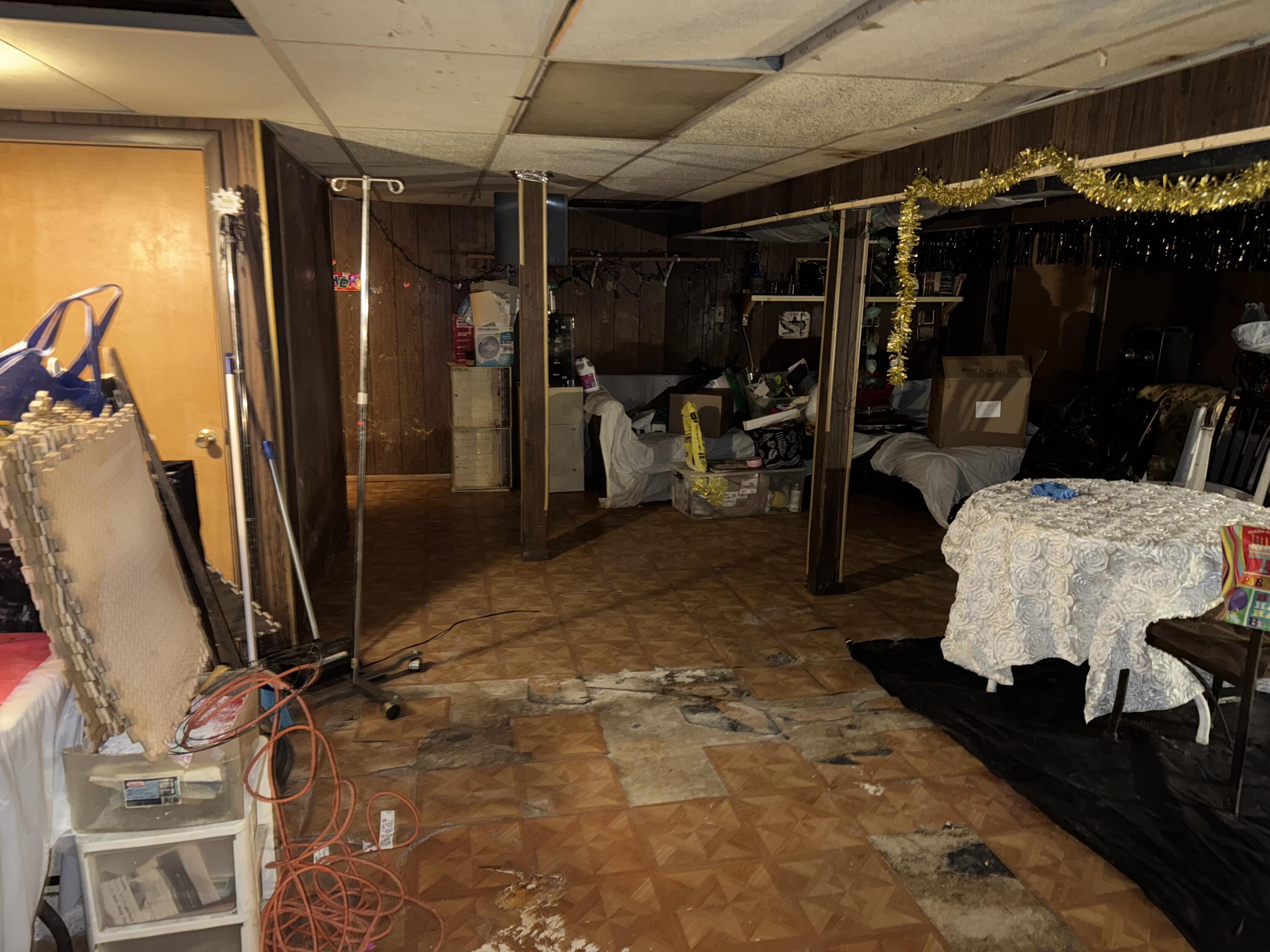 20428 Wyoming Avenue Property Photo 14