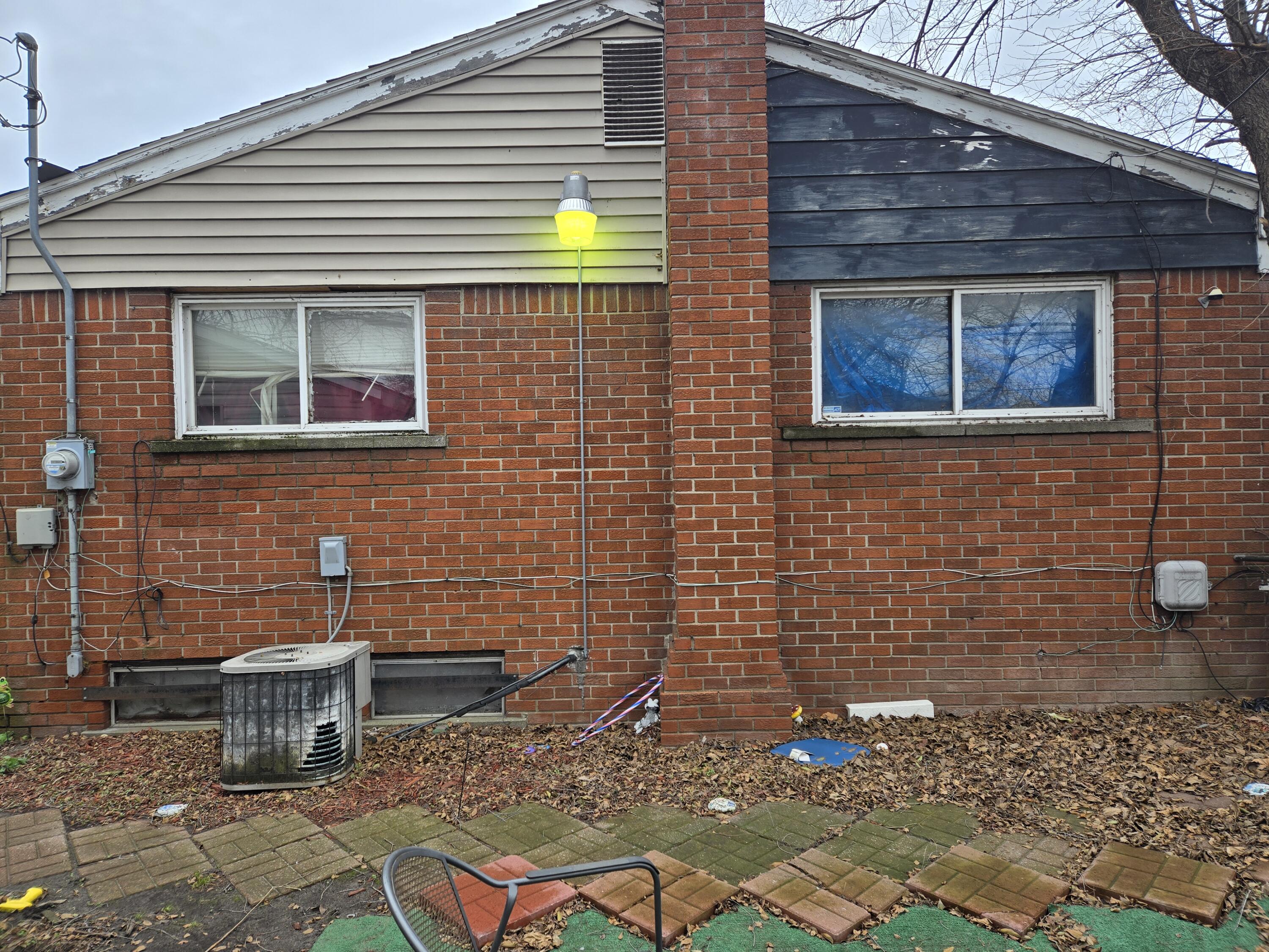 20428 Wyoming Avenue Property Photo 16