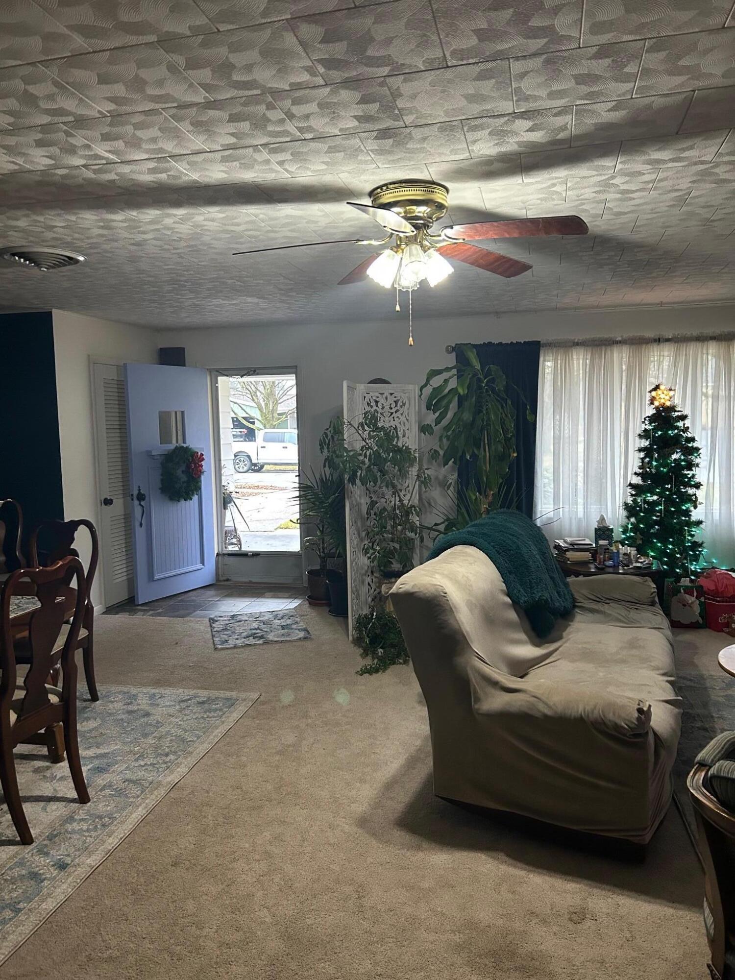 1207 Wilson Avenue Property Photo 4