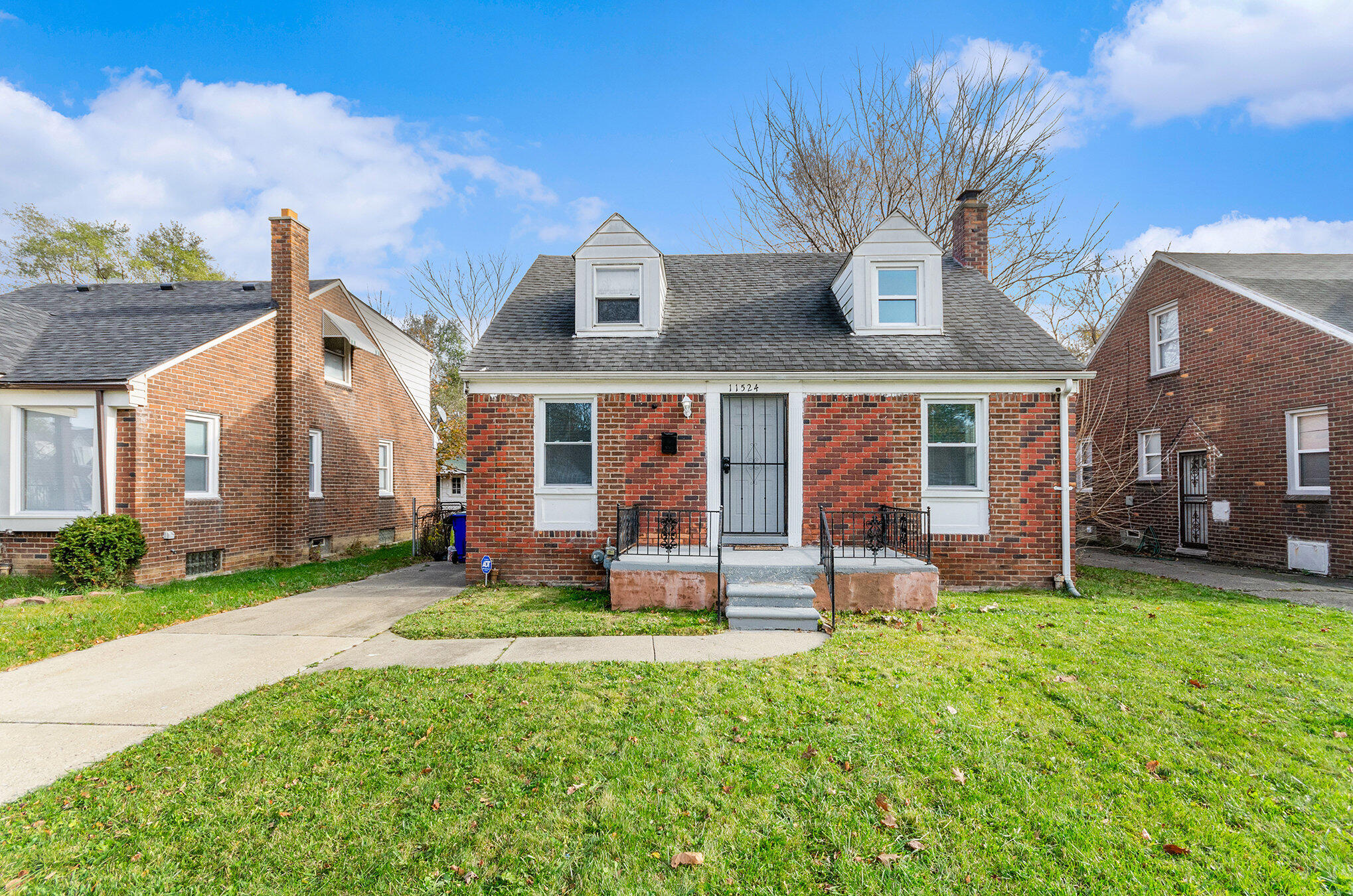 11524 Balfour Road Property Photo 5
