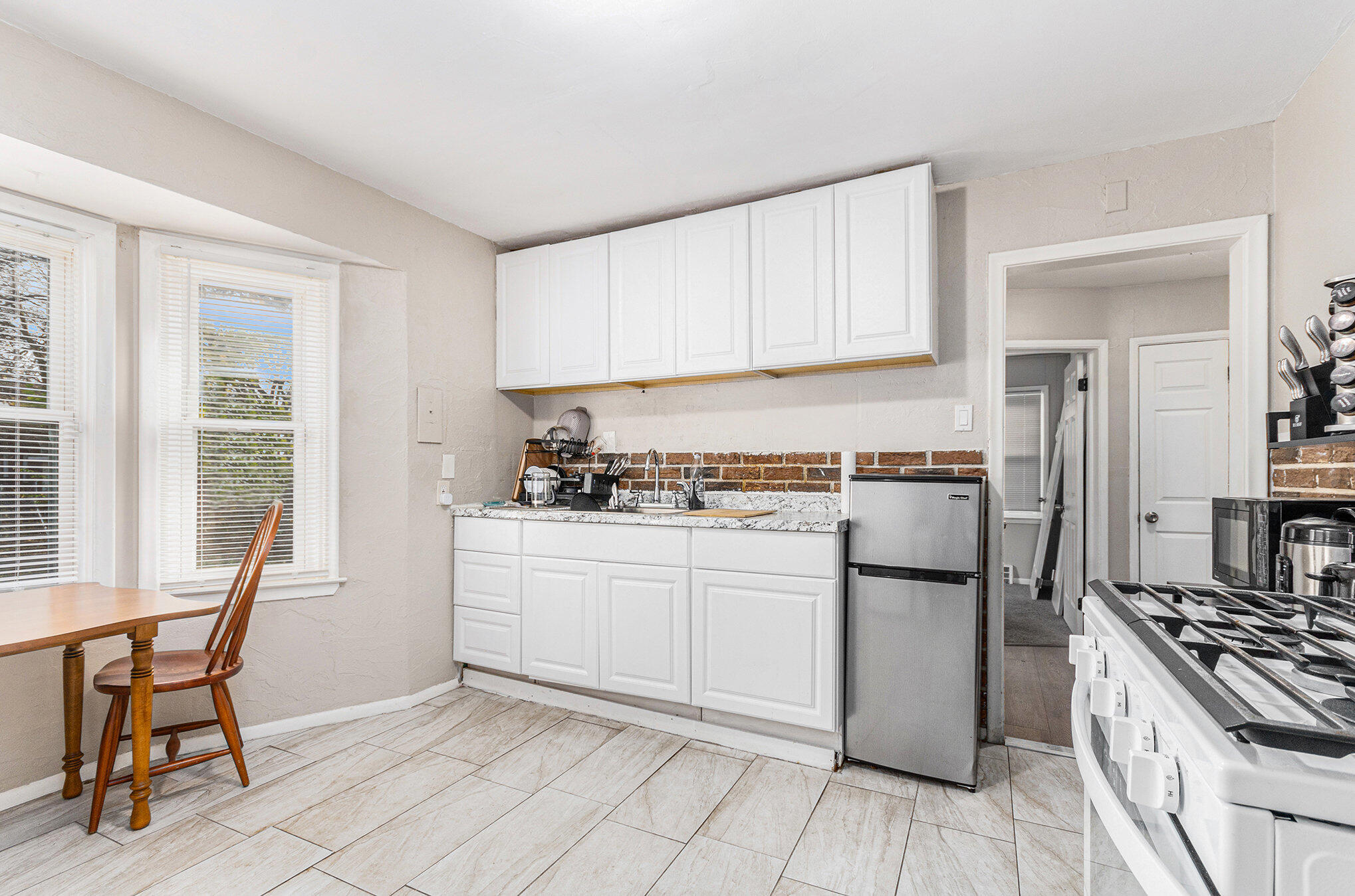 11524 Balfour Road Property Photo 10