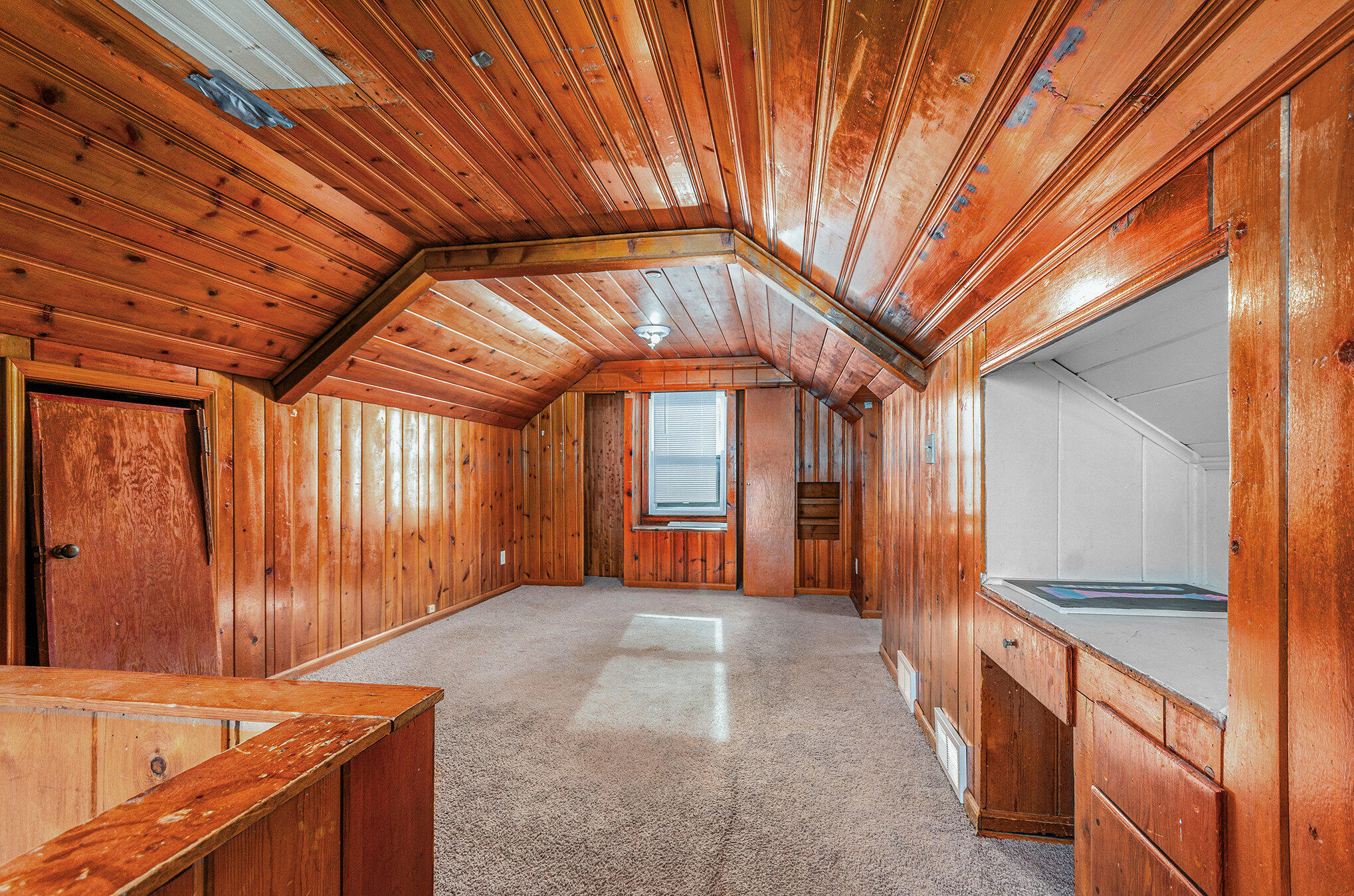 11524 Balfour Road Property Photo 16