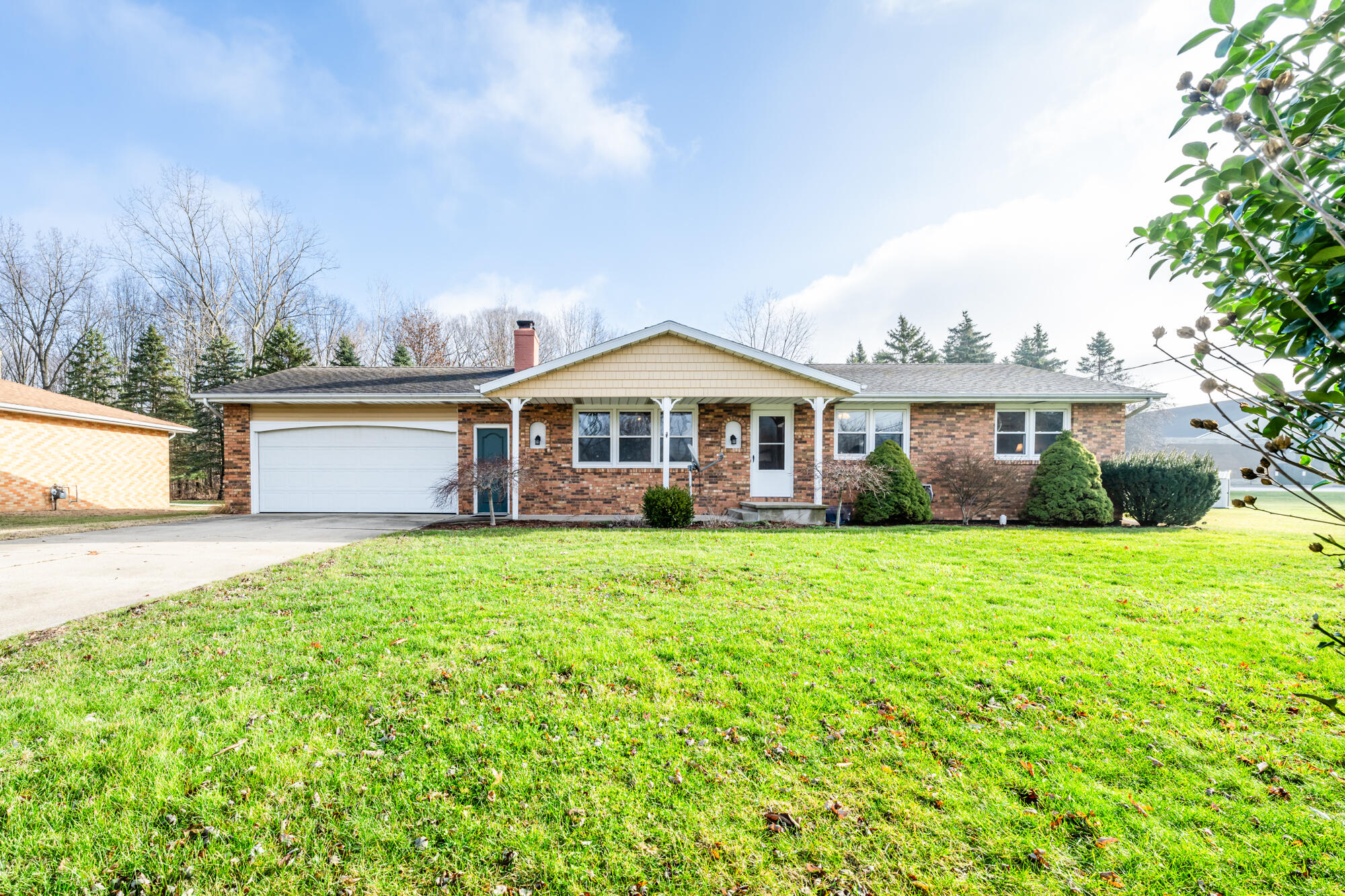 9891 Church Street Property Photo