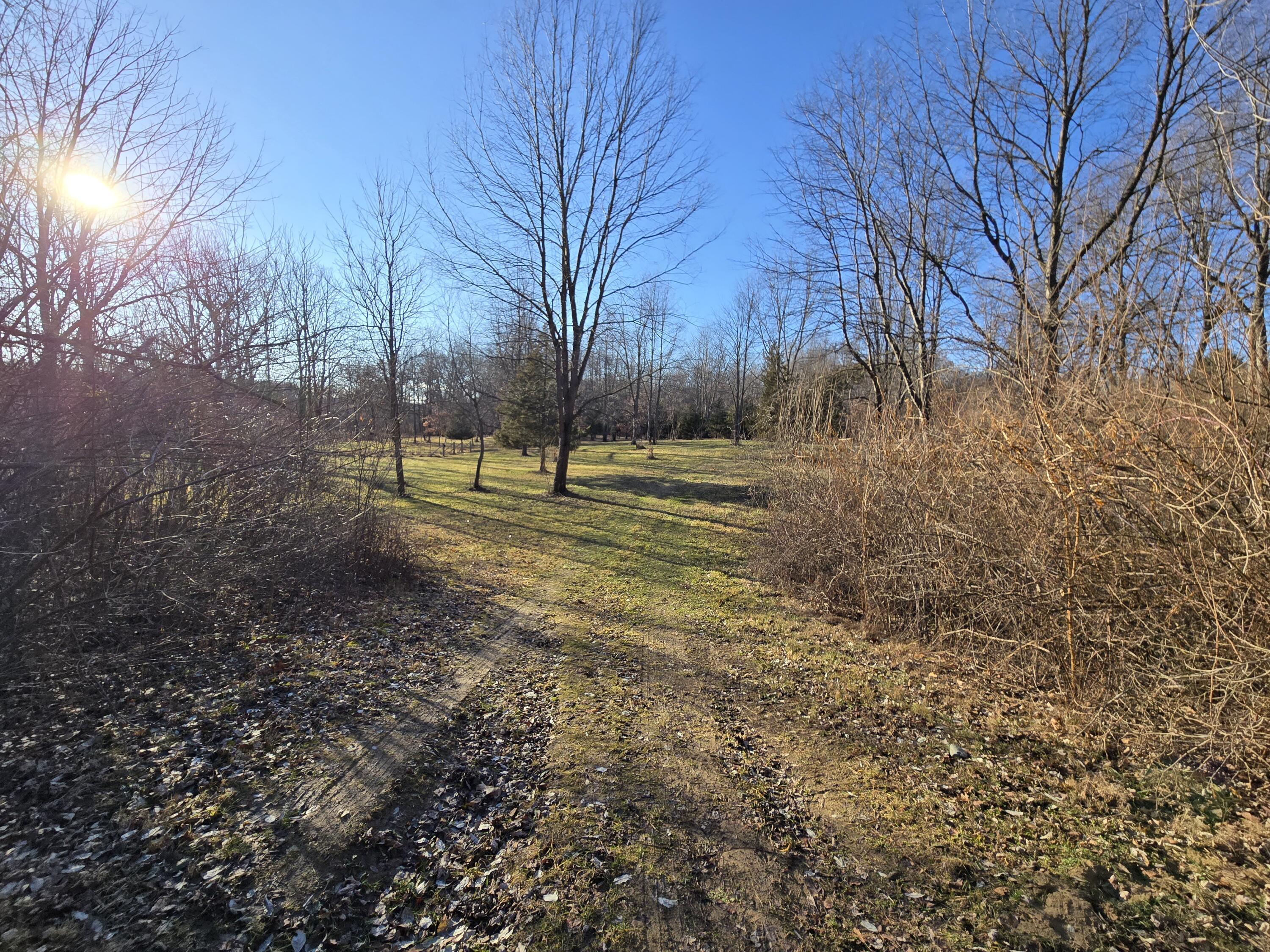 5706 Hinkley Road Property Photo 3