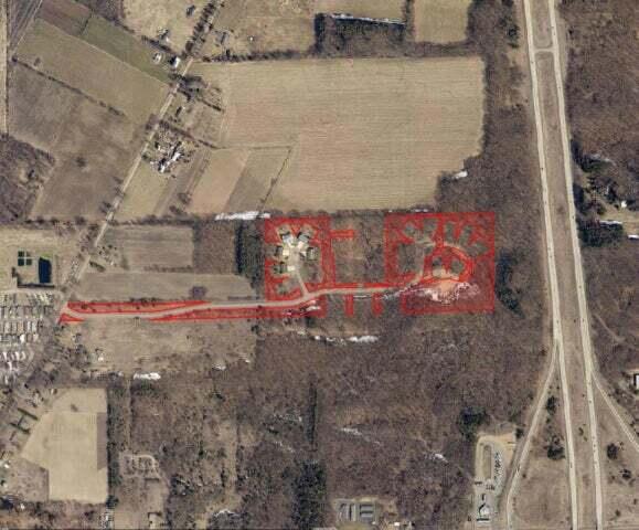 1 Millberg Ridge Property Photo 4