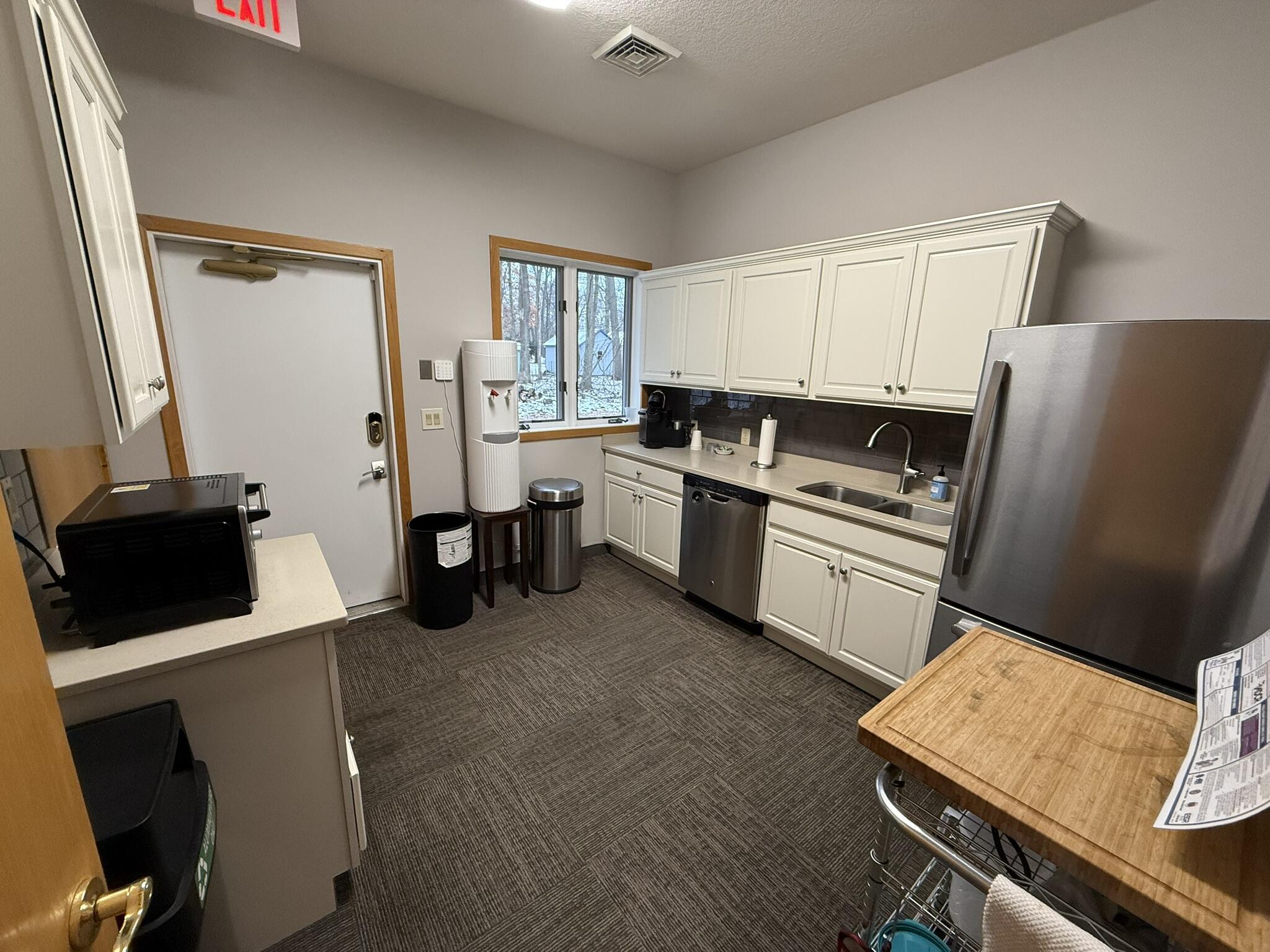 2176 E Centre Avenue Property Photo 11