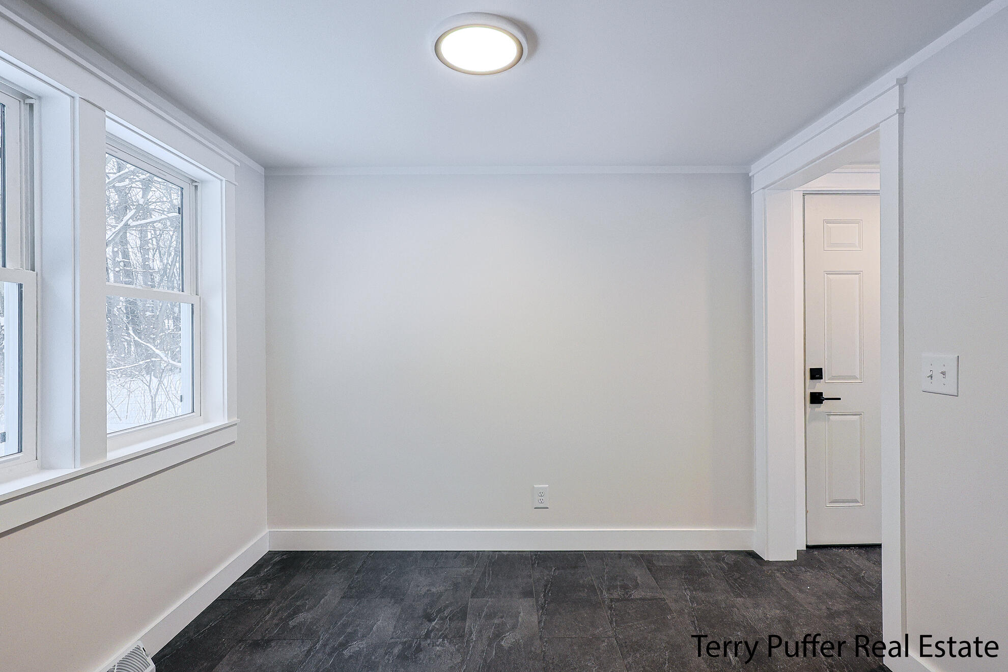 3350 Reginald Drive Property Photo 11