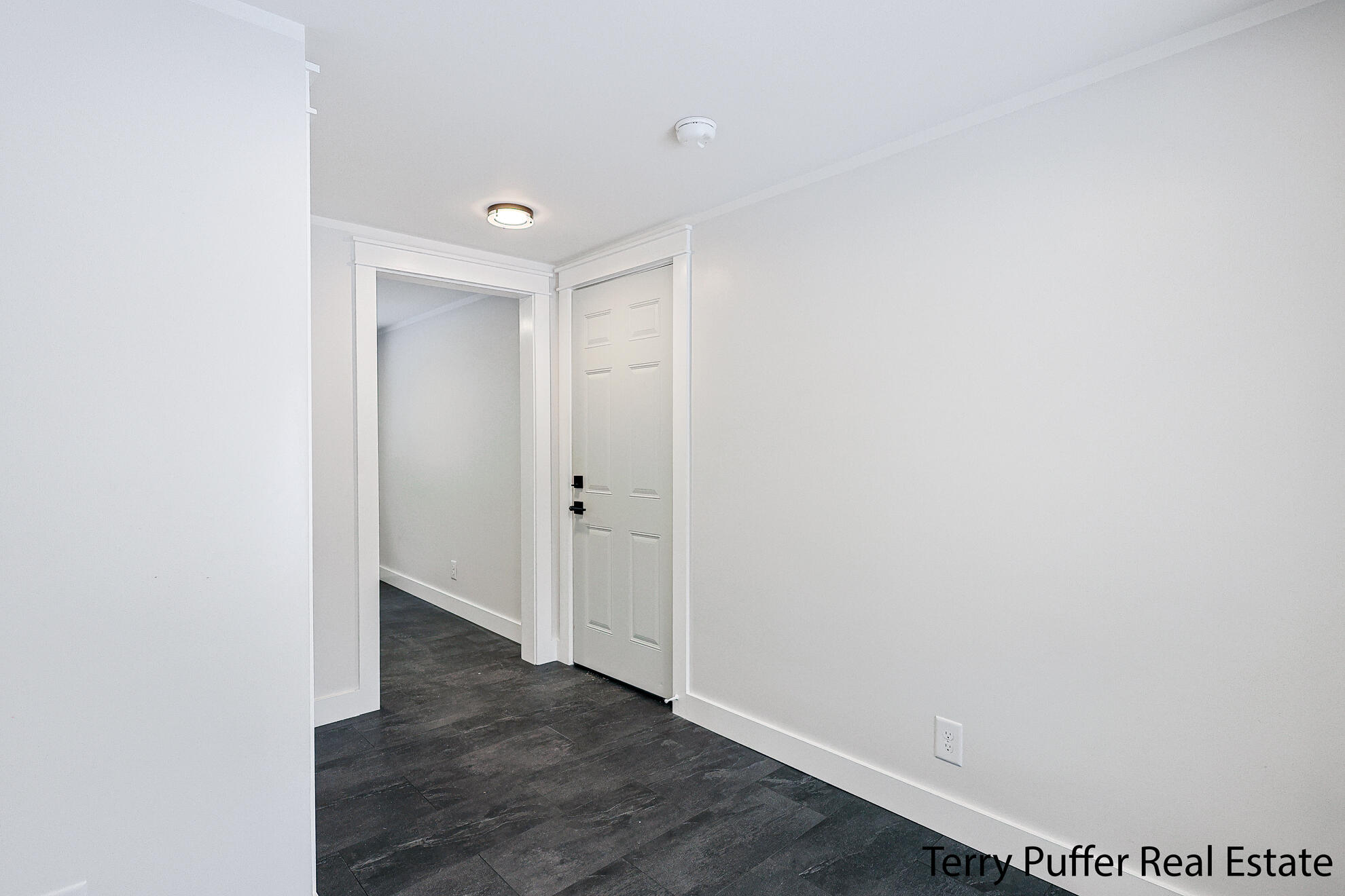 3350 Reginald Drive Property Photo 13