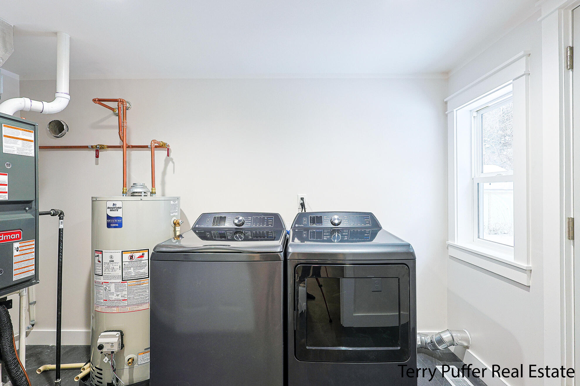 3350 Reginald Drive Property Photo 20
