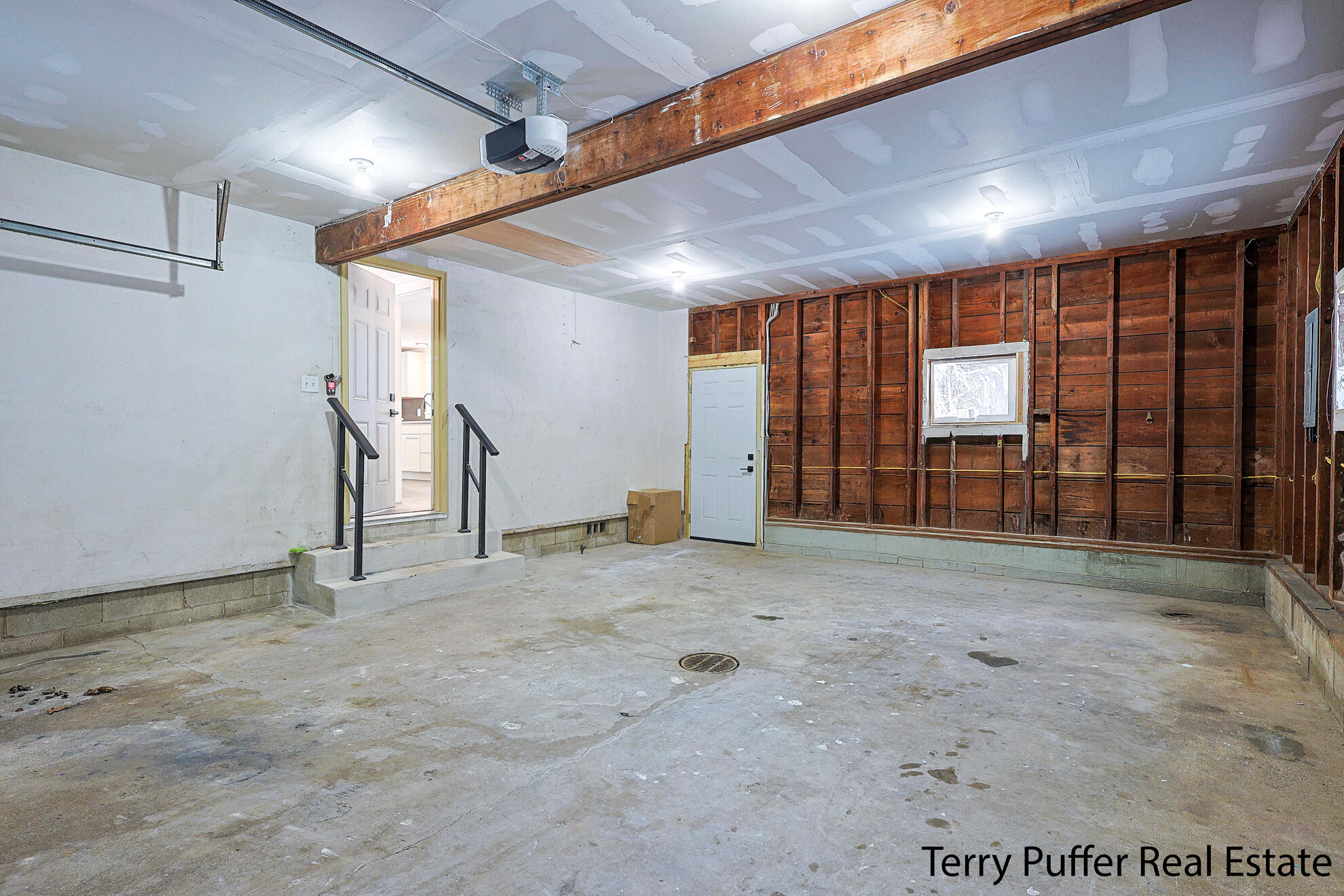 3350 Reginald Drive Property Photo 23