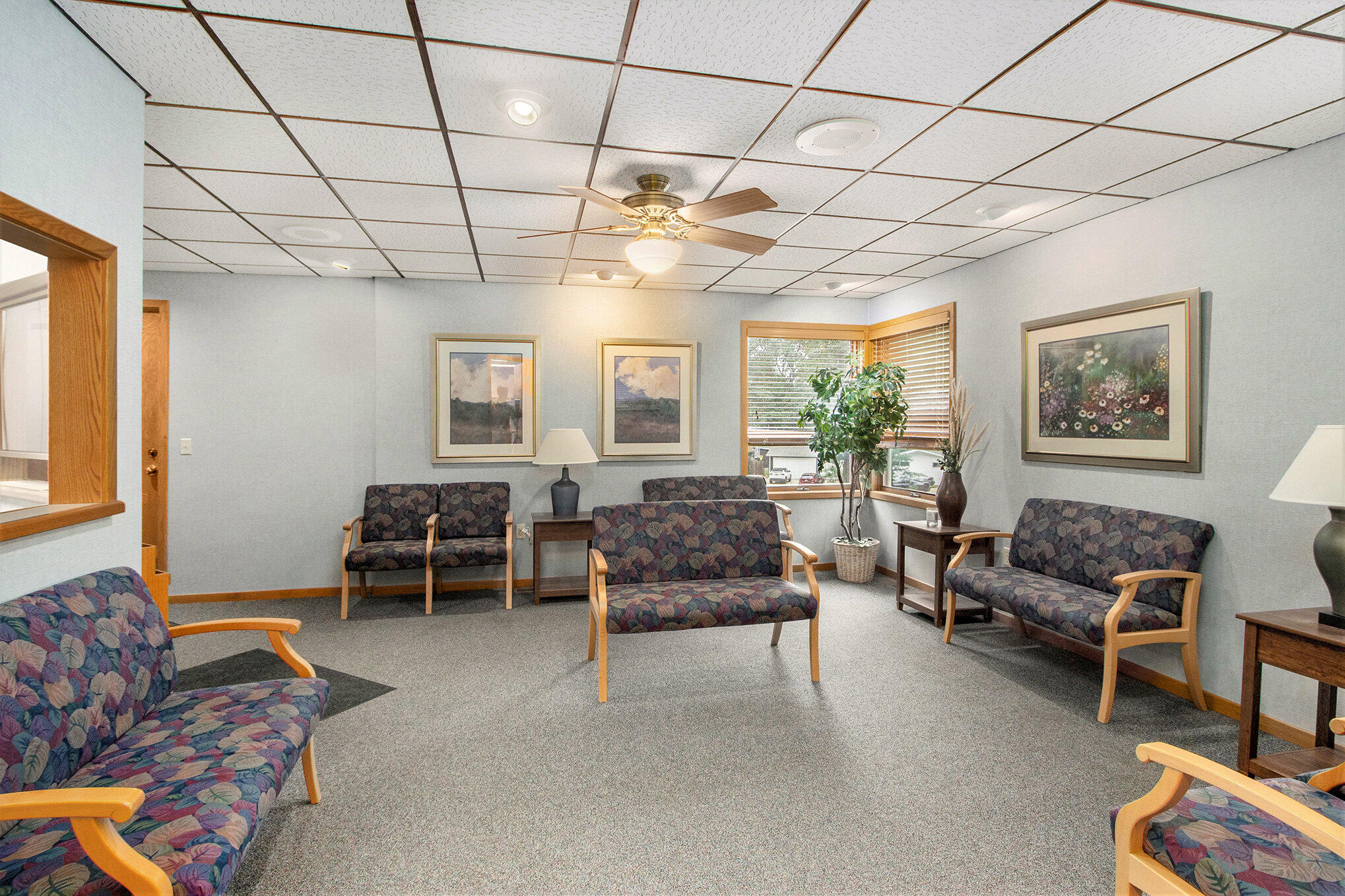 475 Columbia Avenue E, Suite 7 Property Photo 5