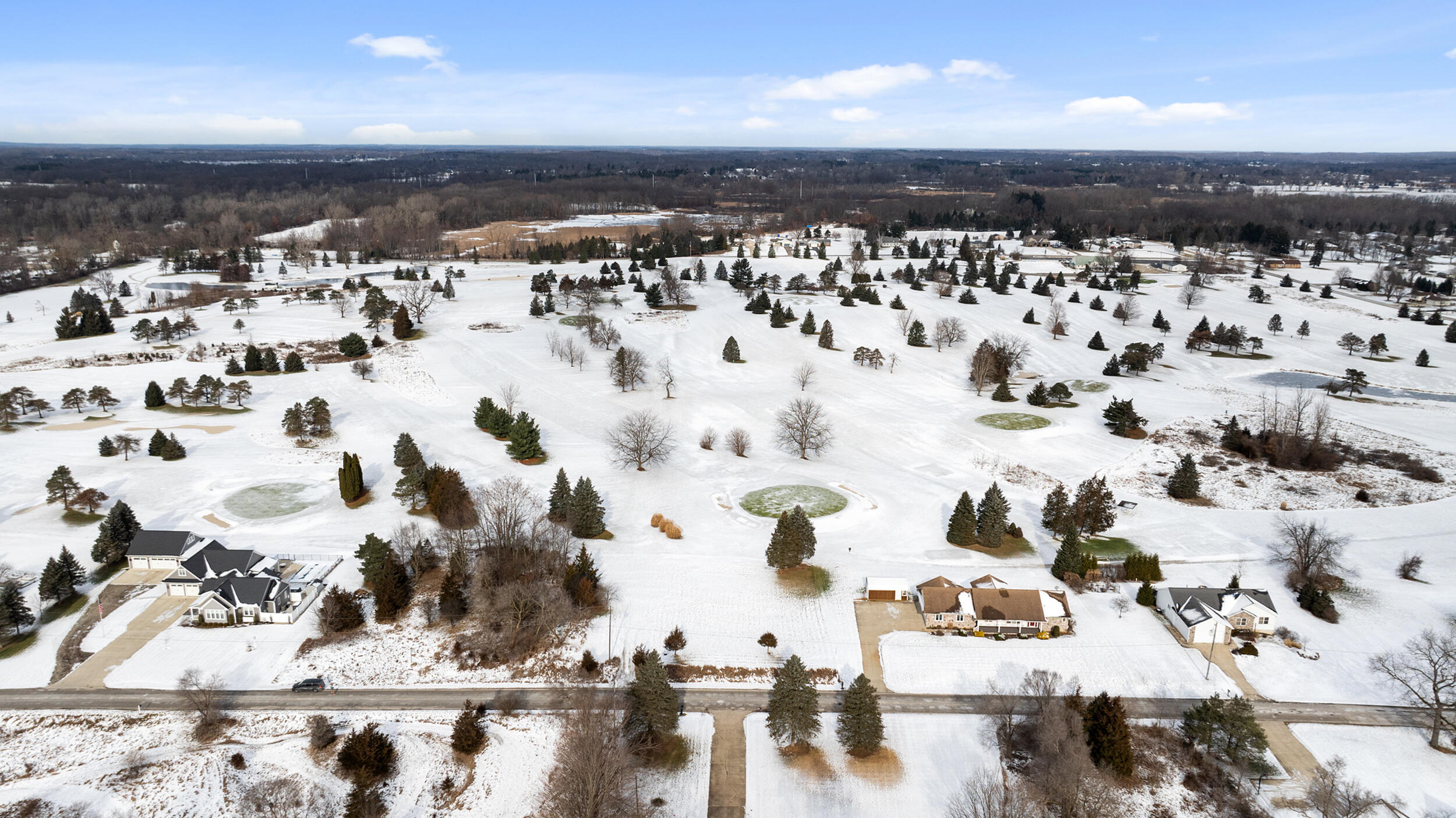 5124 Huggins Road Property Photo 6